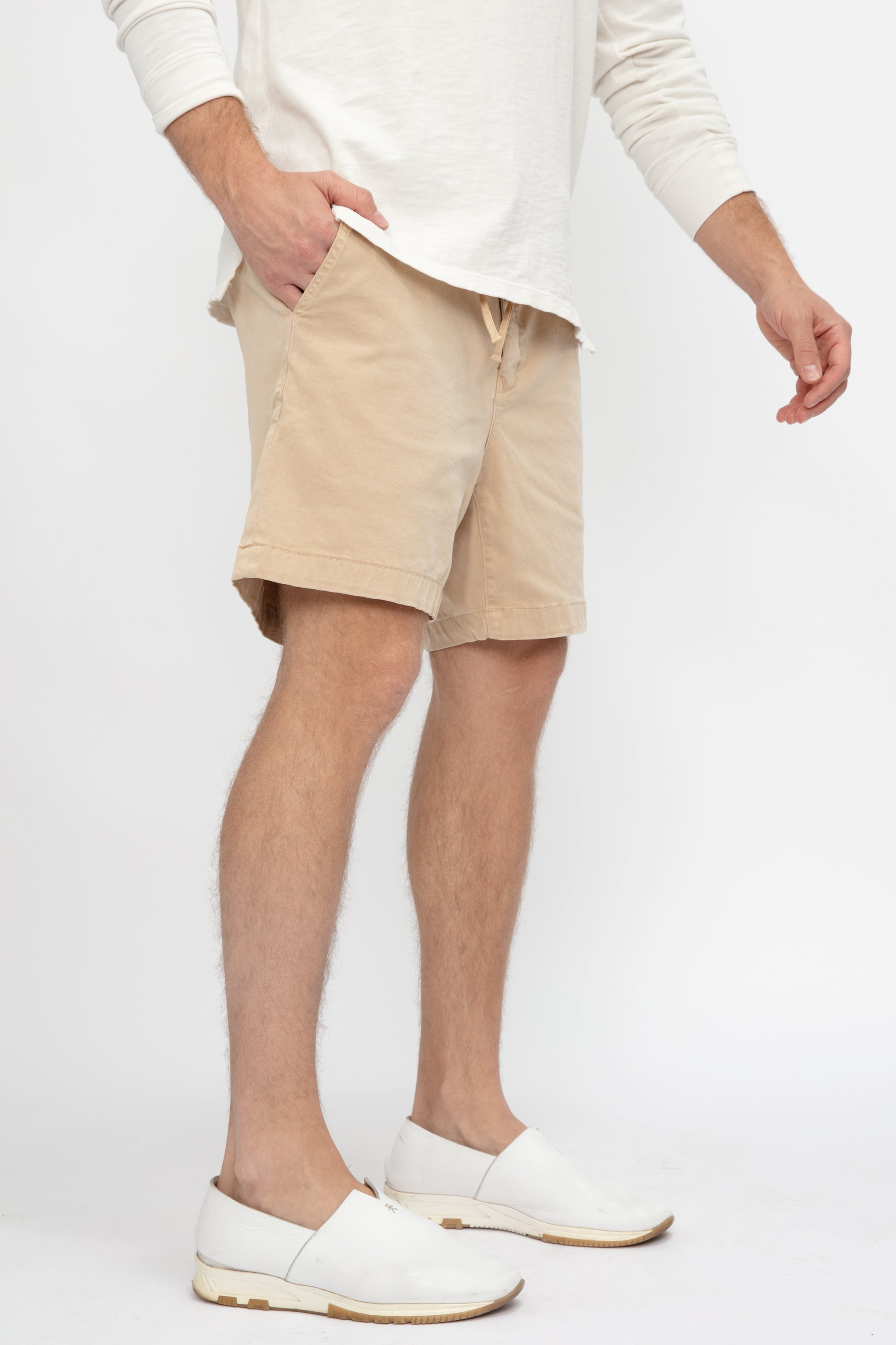 COTTON CITIZEN Simon Short in Sand