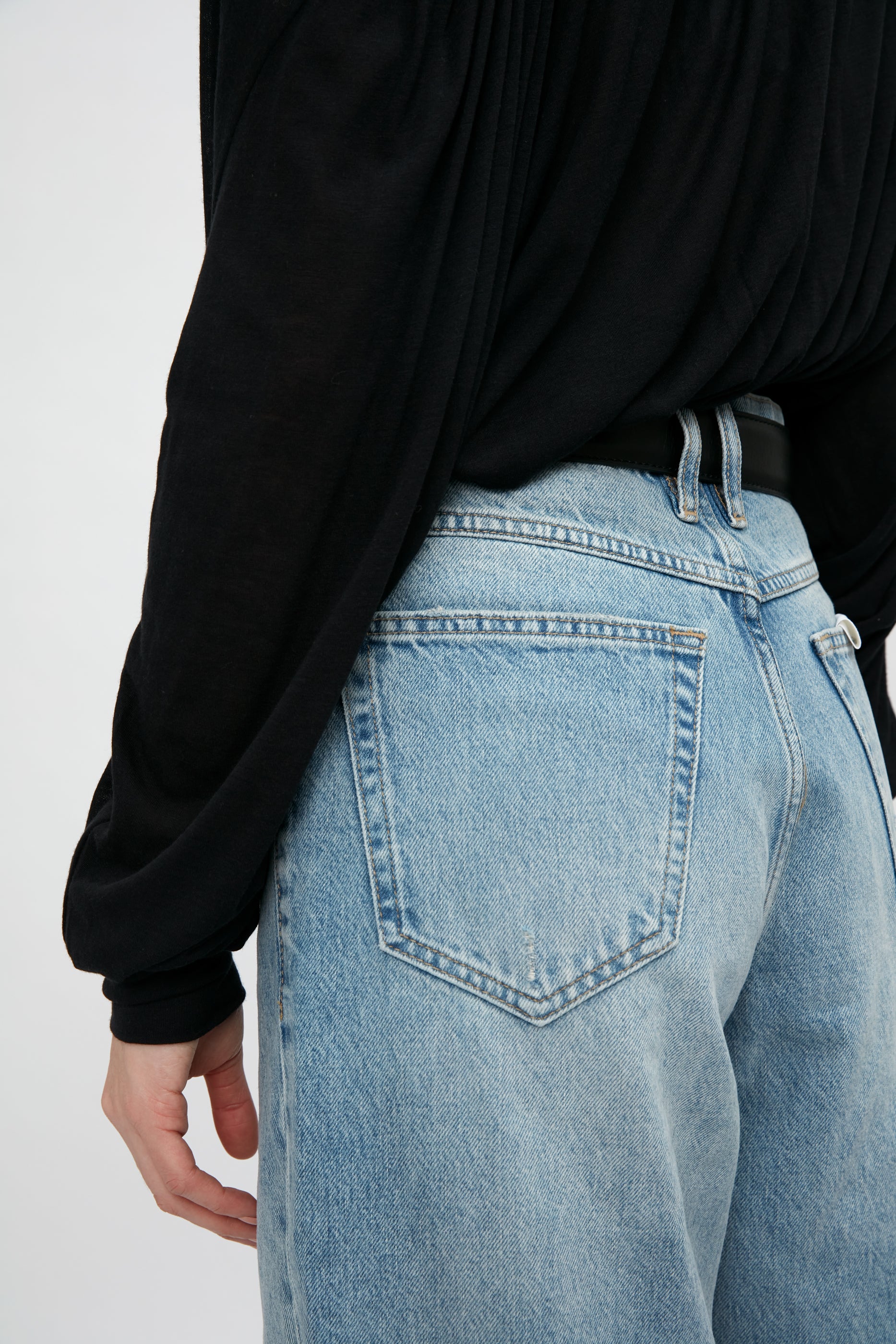 FRAME Le High N Tight Wide Leg Jean in Bilson Rips