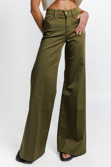 FRAME Le Palazzo Pant in Sateen Surplus