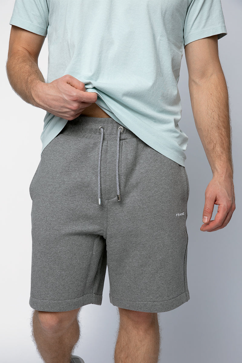 FRAME Sweat Short in Gris