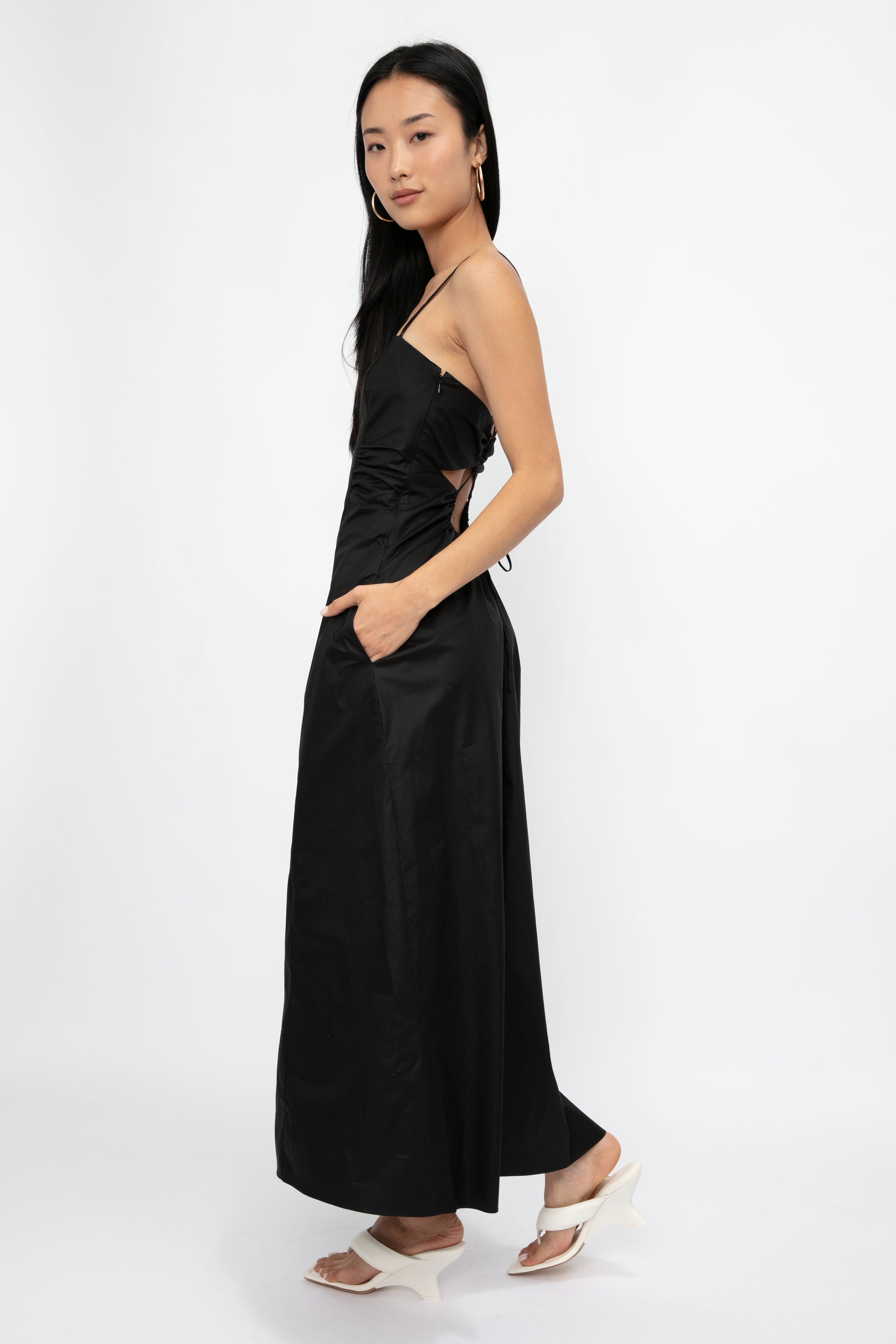 FRAME Tie Back Midi Dress in Noir