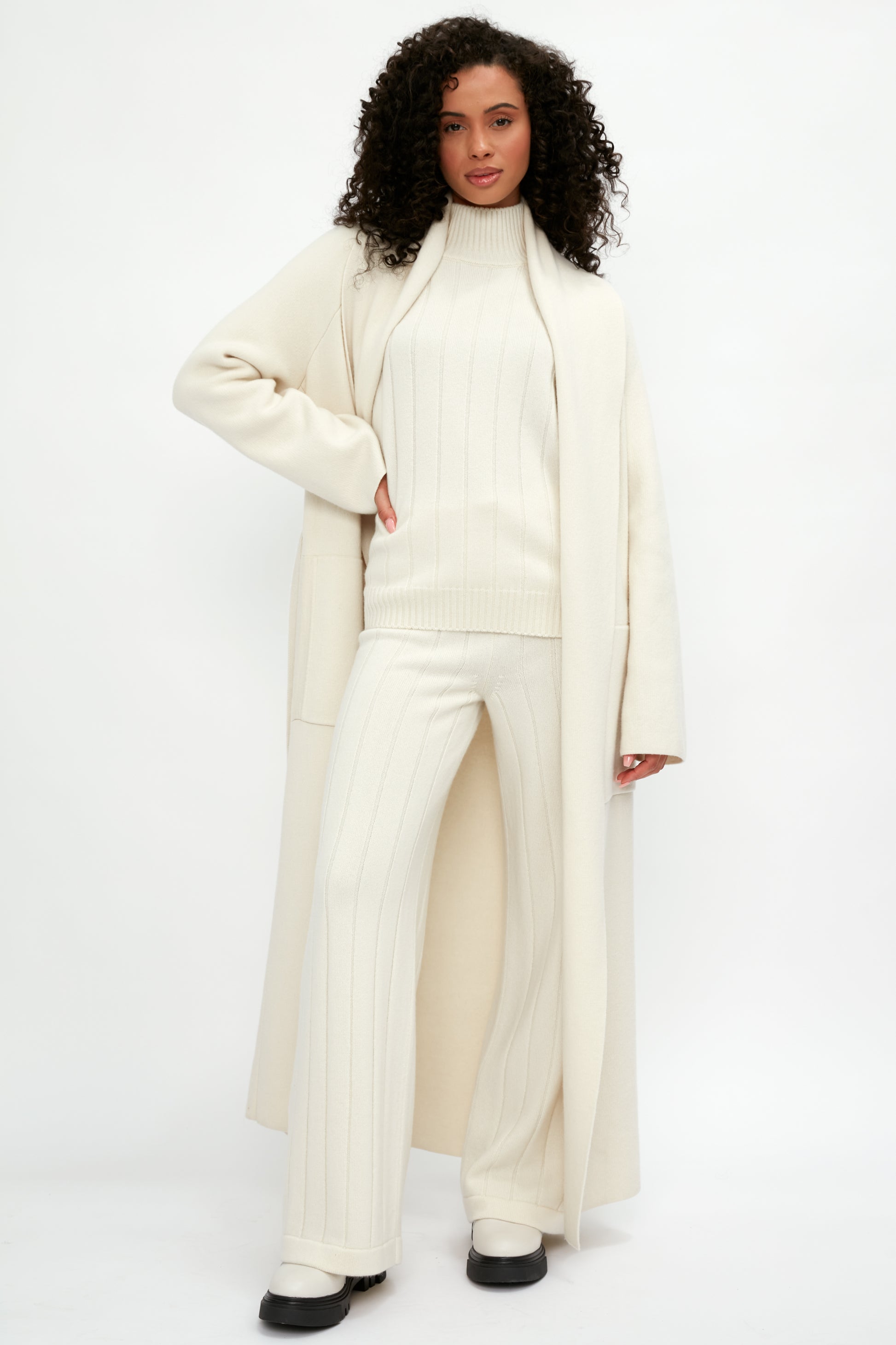 GENTRYPORTOFINO Cashmere Cardigan Coat in Burro