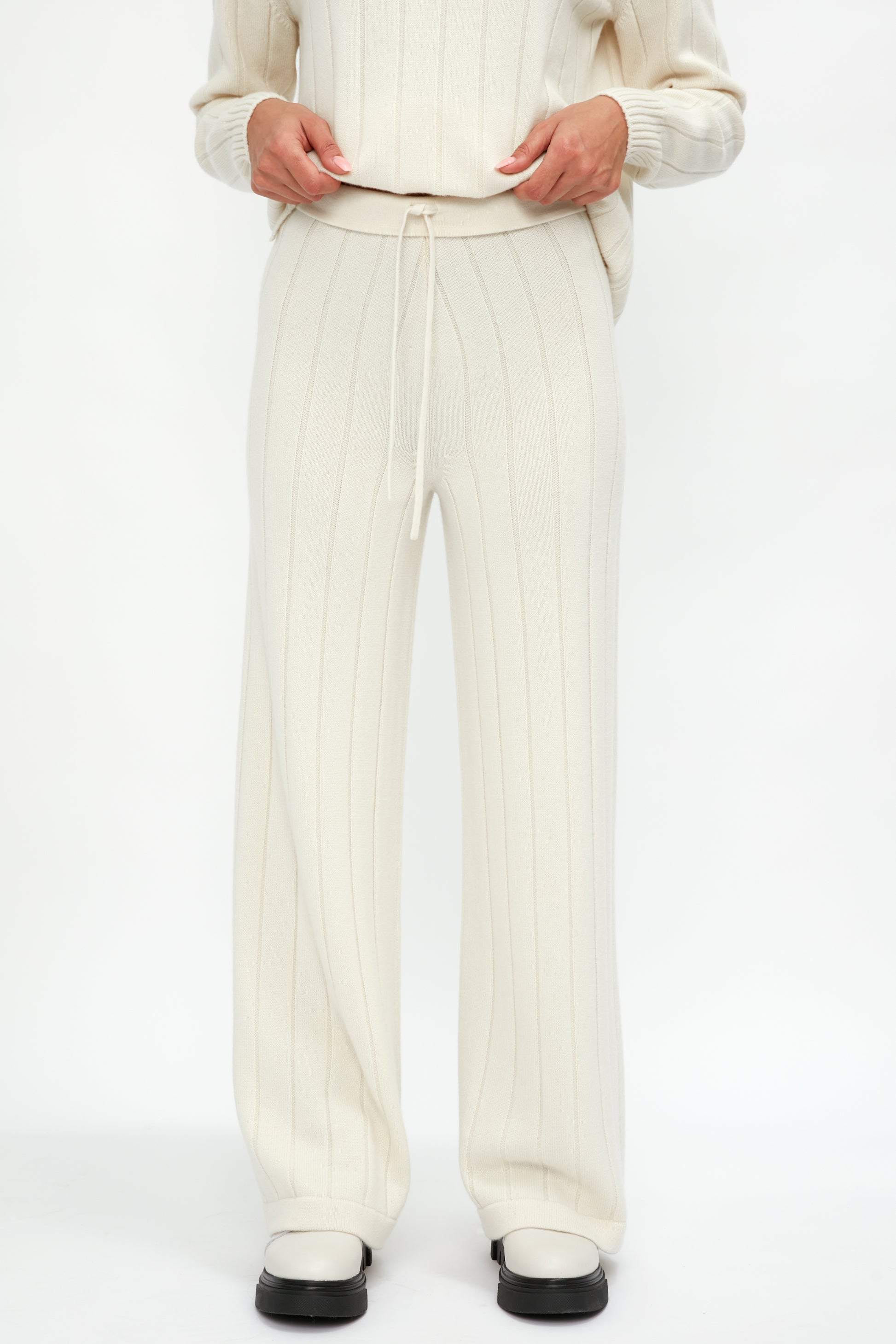 GENTRYPORTOFINO Cashmere Knit Pant in Burro