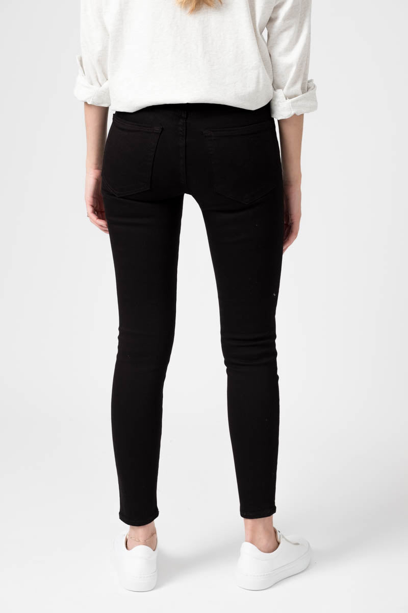 GOOD AMERICAN Good Legs Crop Jean in Black