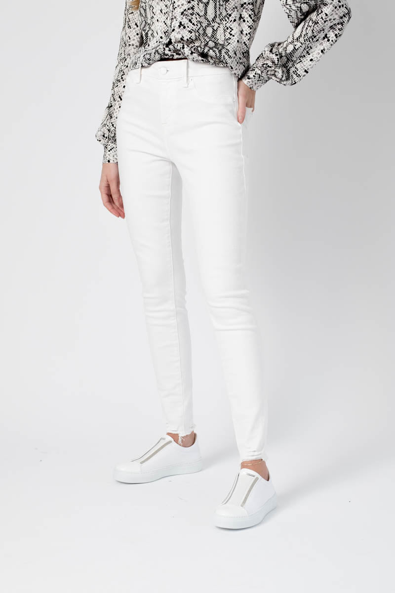 Good Legs Jean in White