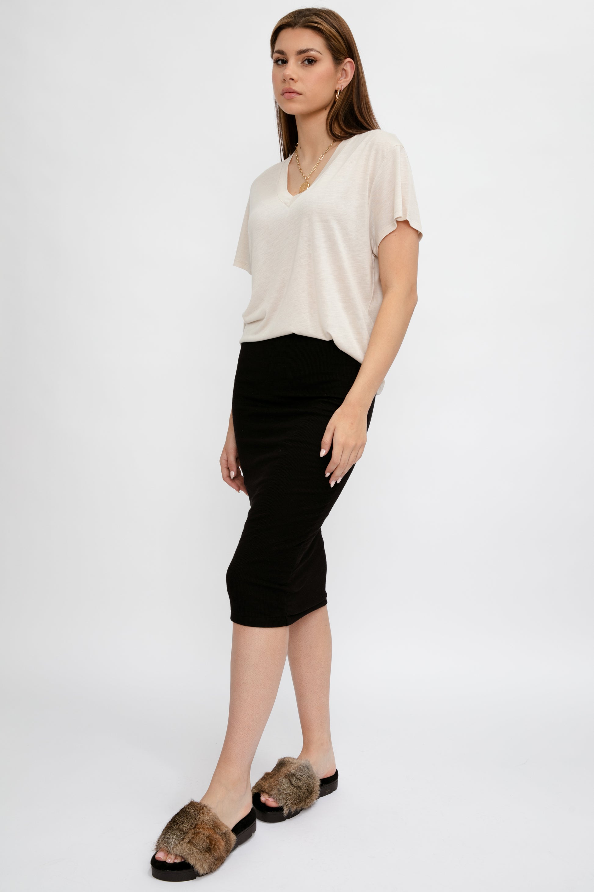 IRO Edern V-Neck T-Shirt in Clear Beige