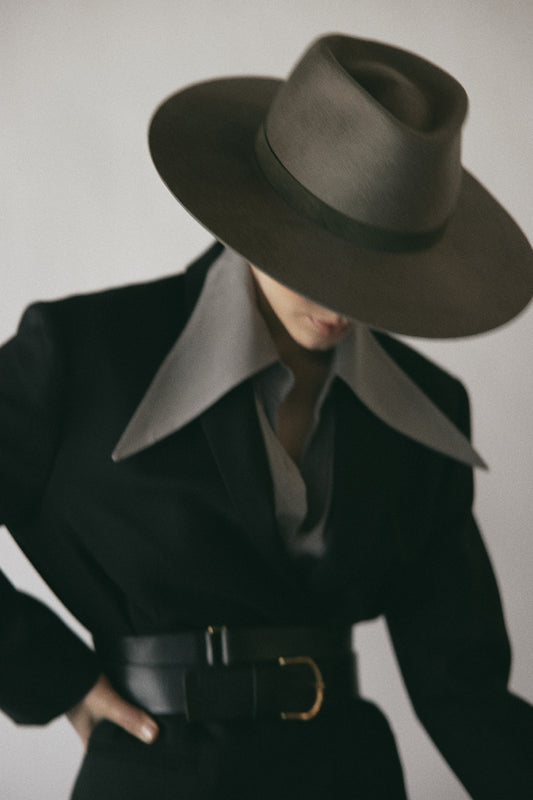 JANESSA LEONÉ Cole Fedora Hat in Taupe Grey