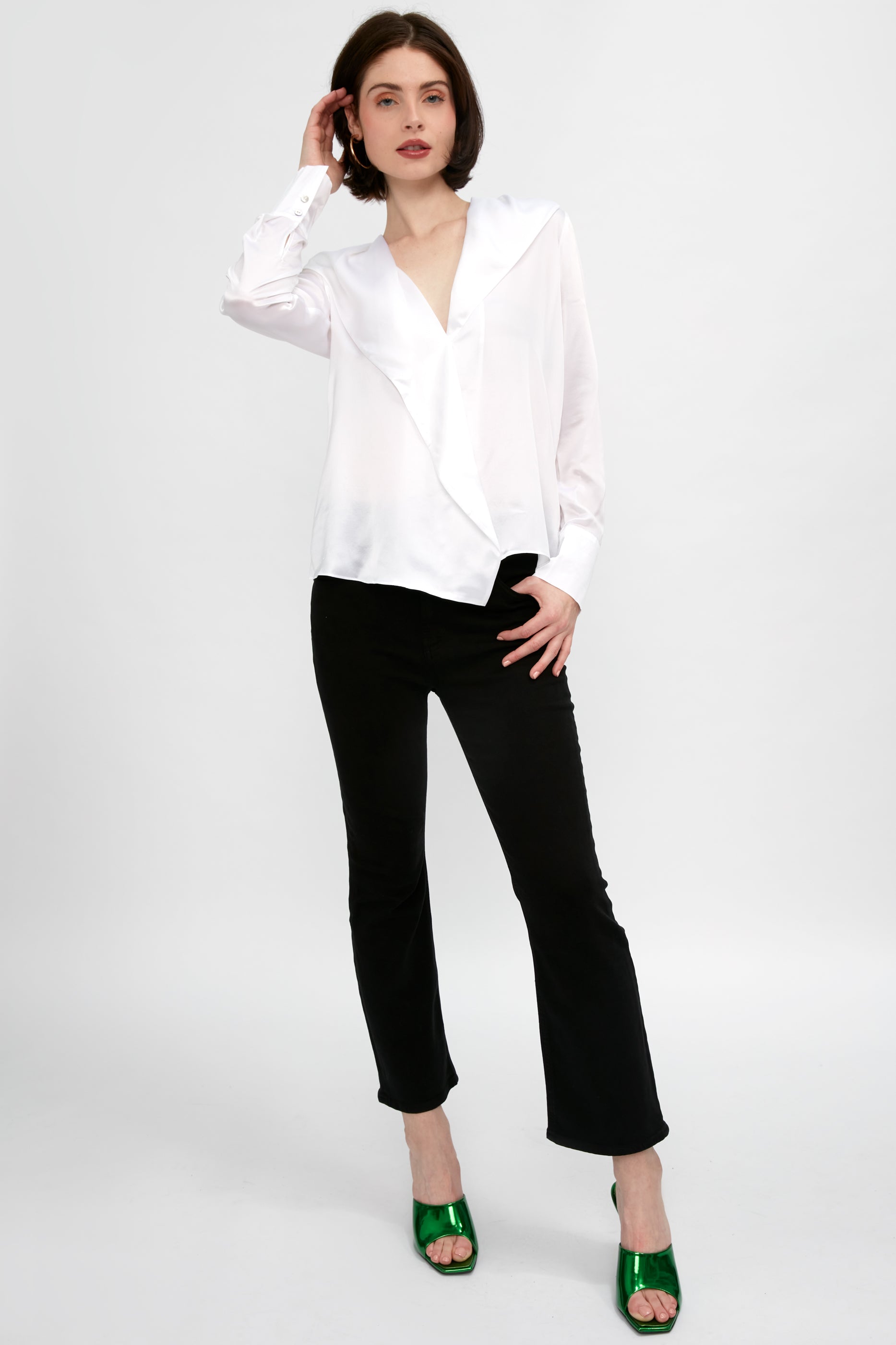 L'AGENCE Jaslynn Silk Open Collar Blouse in White