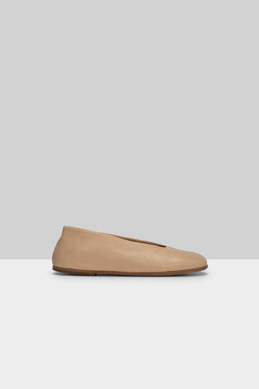 MARSĆLL Spatolona Leather Shoe in Biscuit