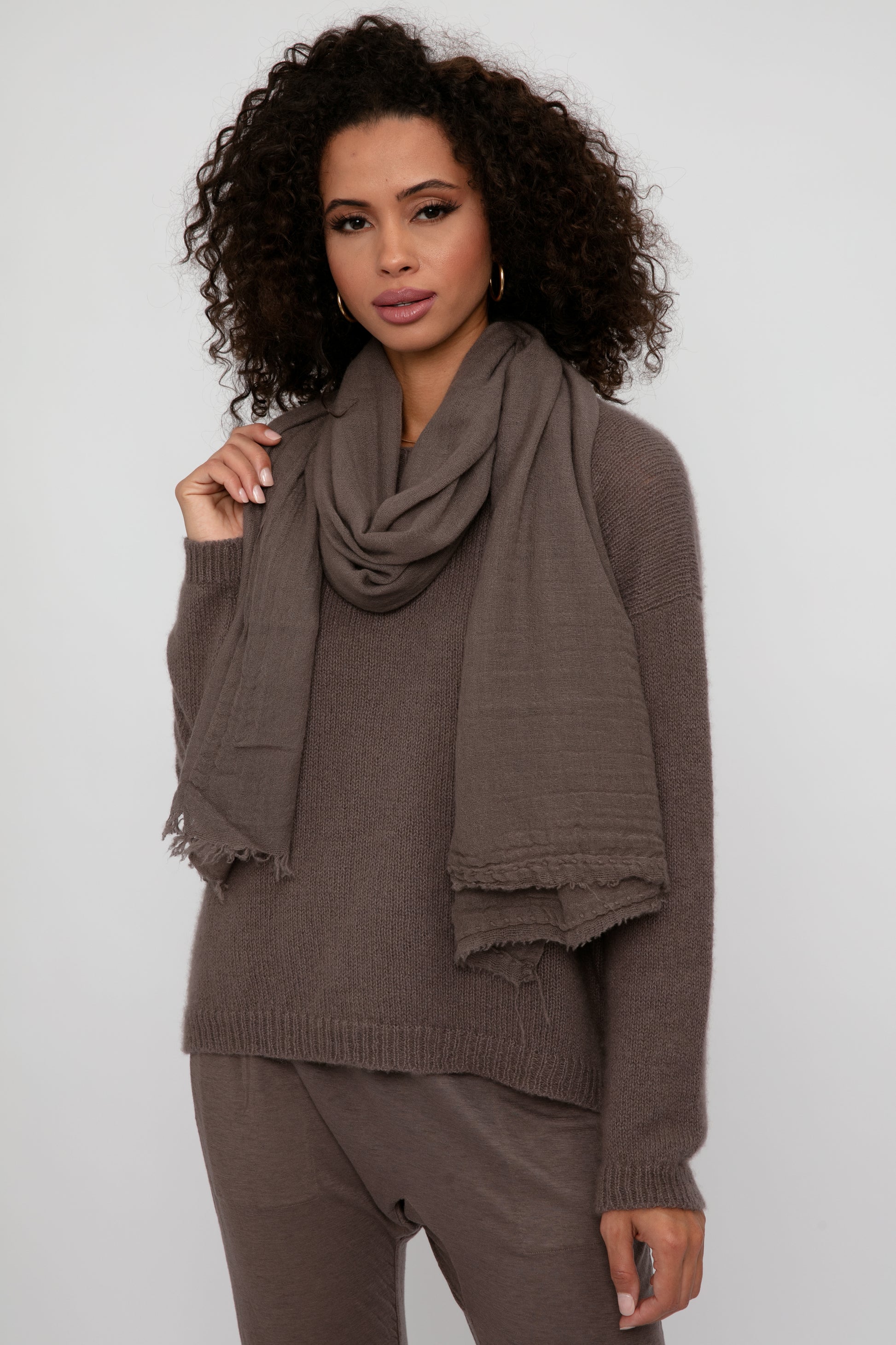 PRIVATE 0204 Net Cashmere Scarf in Choco