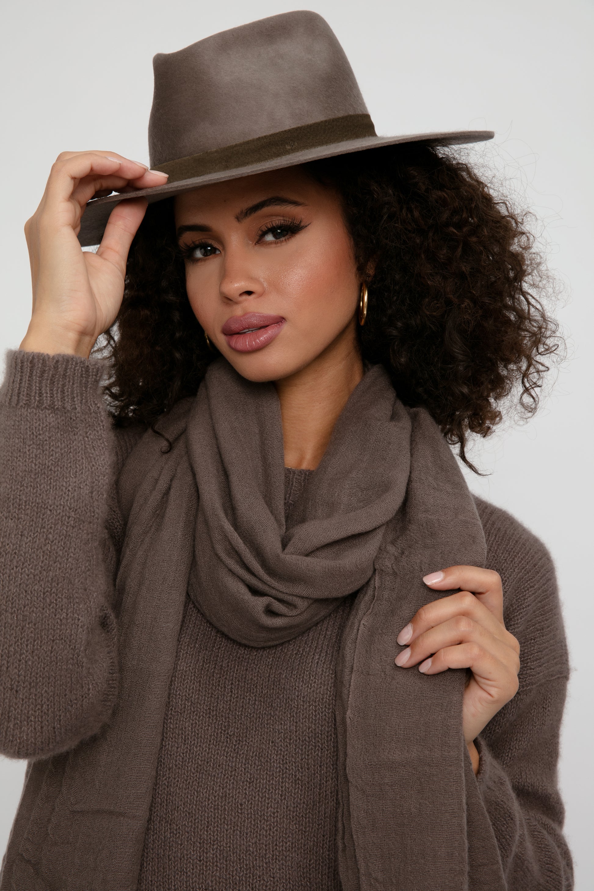 PRIVATE 0204 Net Cashmere Scarf in Choco