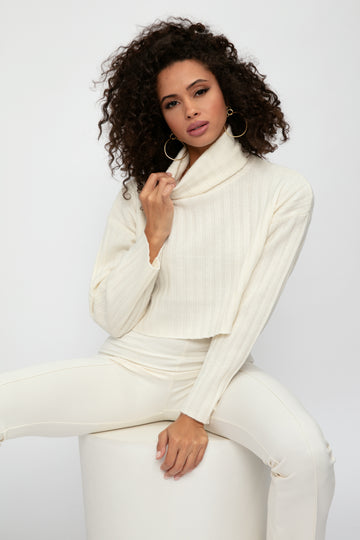 SABLYN Uma Cashmere Cropped Turtleneck Sweater in Gardenia