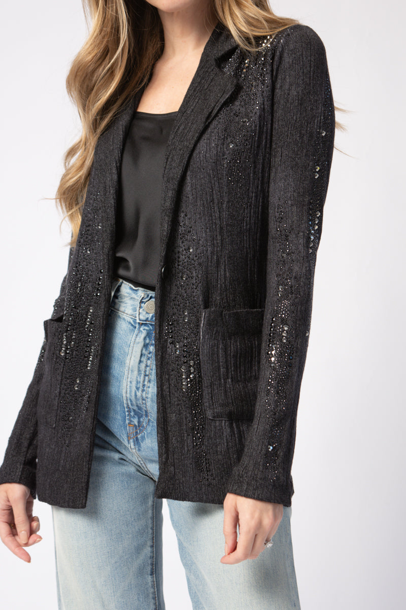 AVANT TOI Embellished Plissé Blazer Jacket in Nero