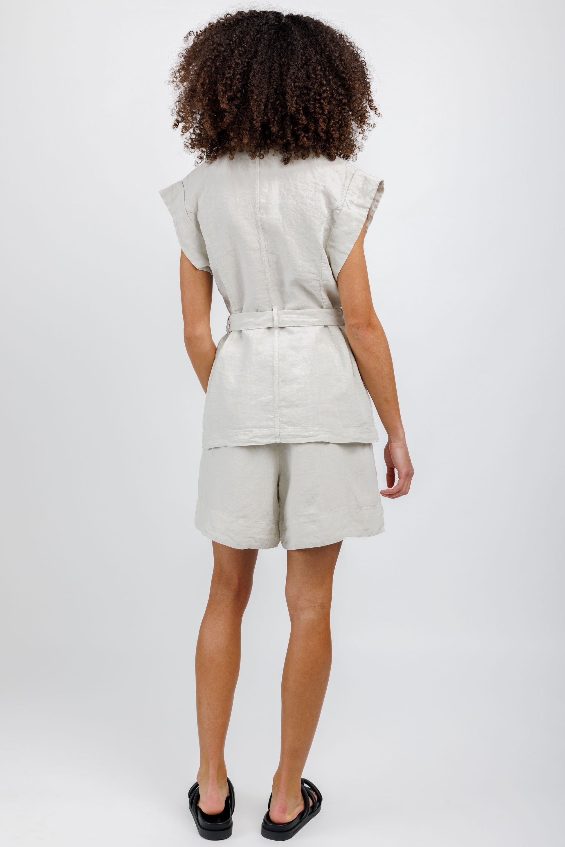 TANDEM Sleeveless Jacket Vest in Sand