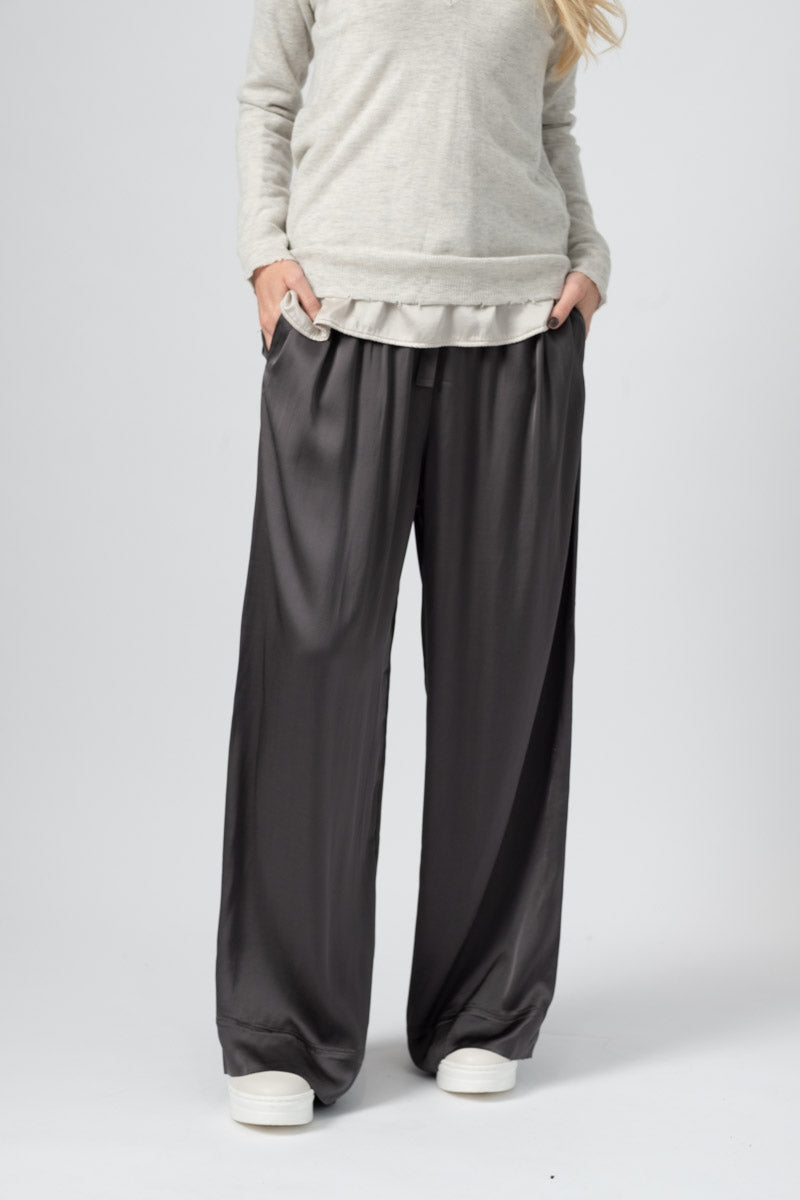 Viscose Trousers in Anthracite