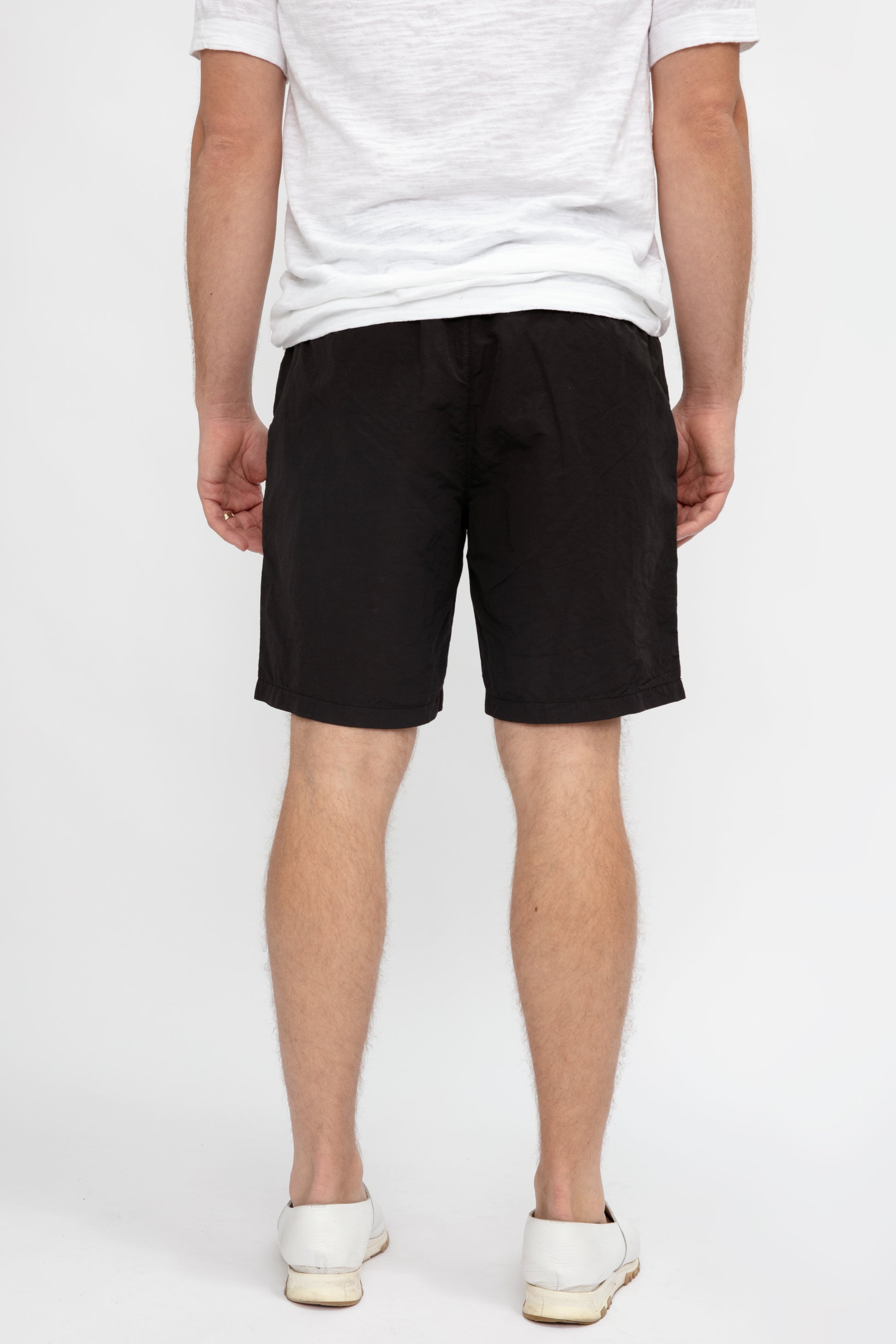 TRANSIT Short in Black