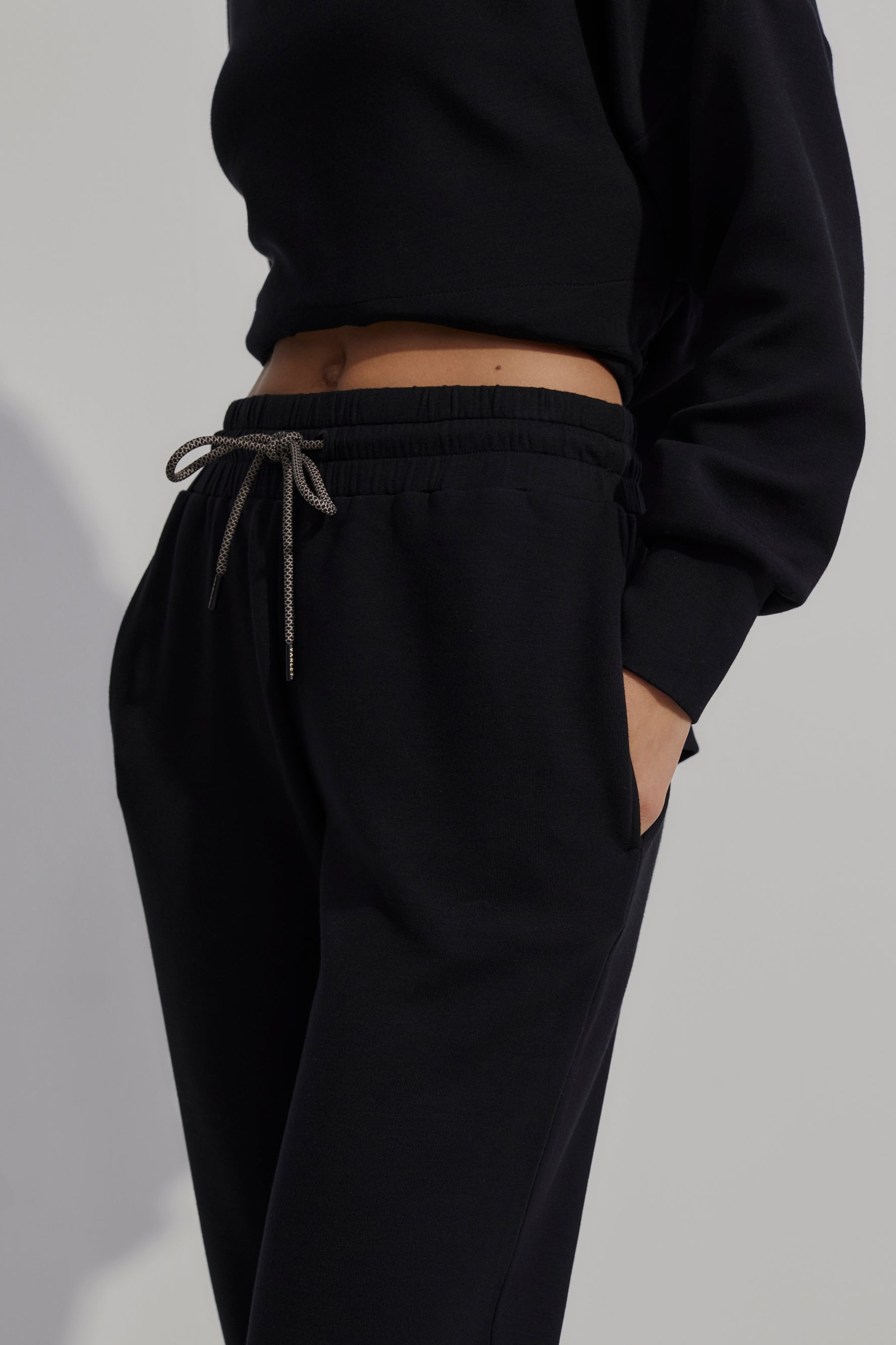VARLEY Iowa Sweatpant in Black