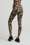 VARLEY Let's Go Pocket Legging in Flaxen Tie Dye