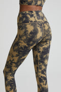 VARLEY Let's Go Pocket Legging in Flaxen Tie Dye