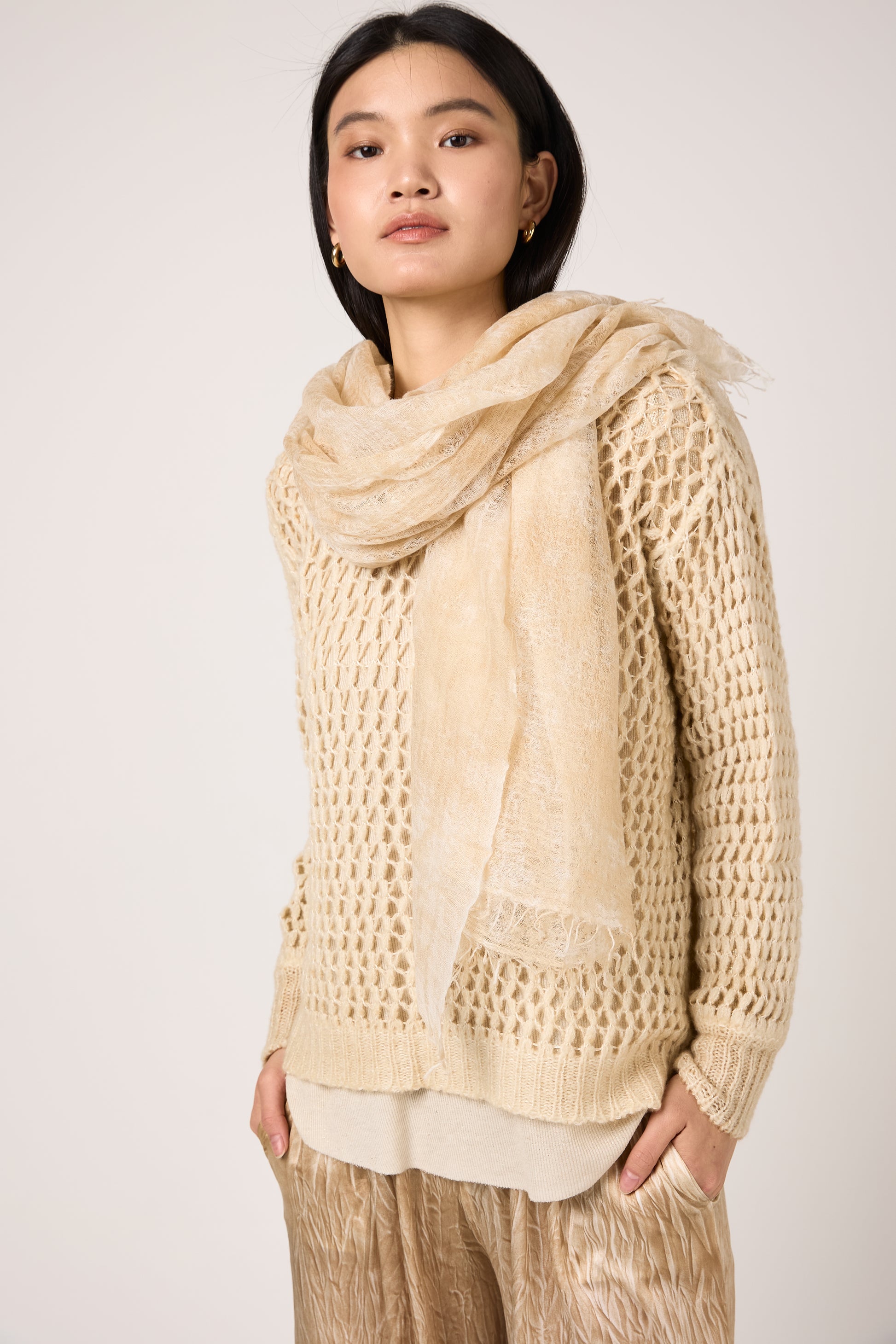 AVANT TOI Camouflage Effect Scarf in Vaniglia