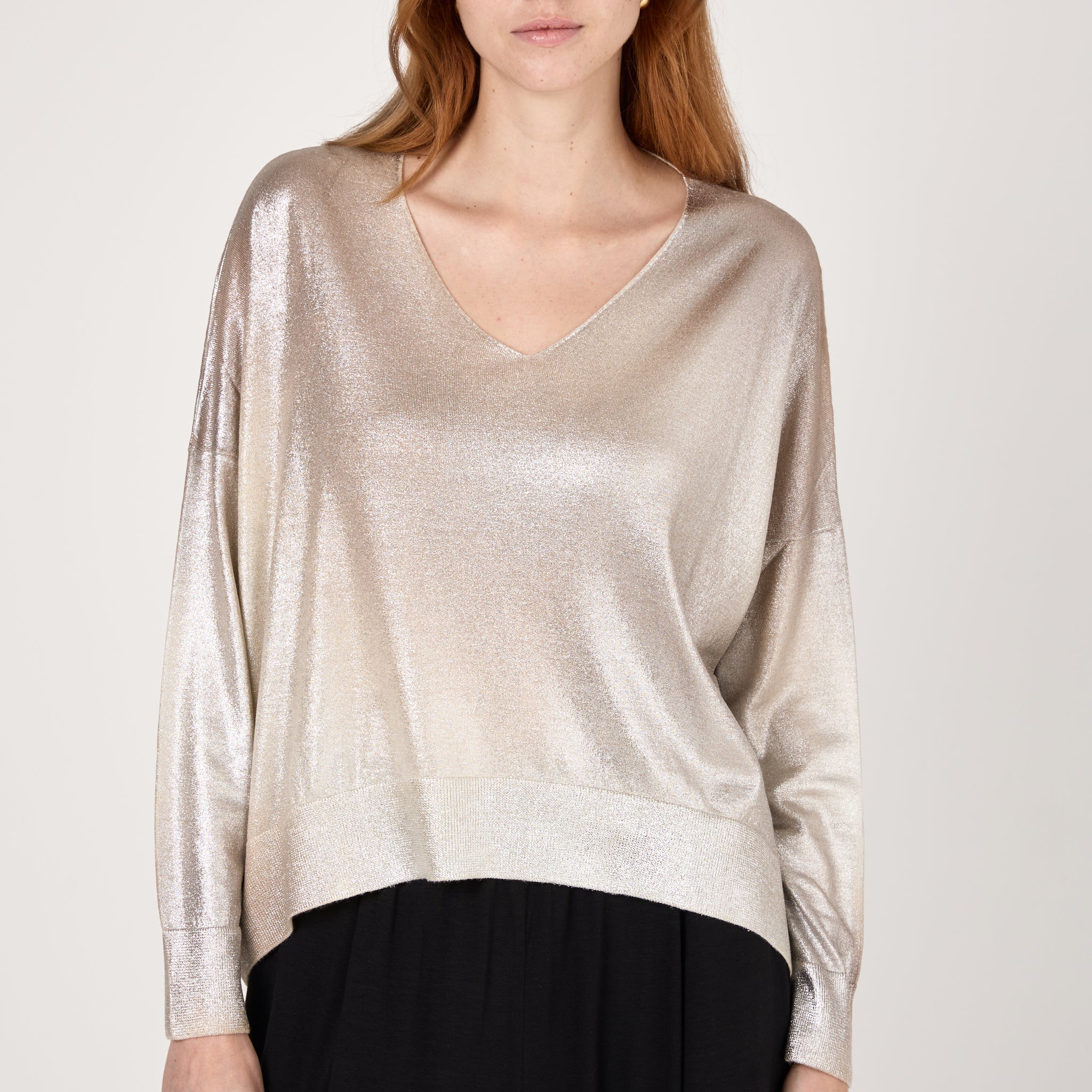 Laminated Cashmere Silk V-Neck Pullover in Noce Moscata