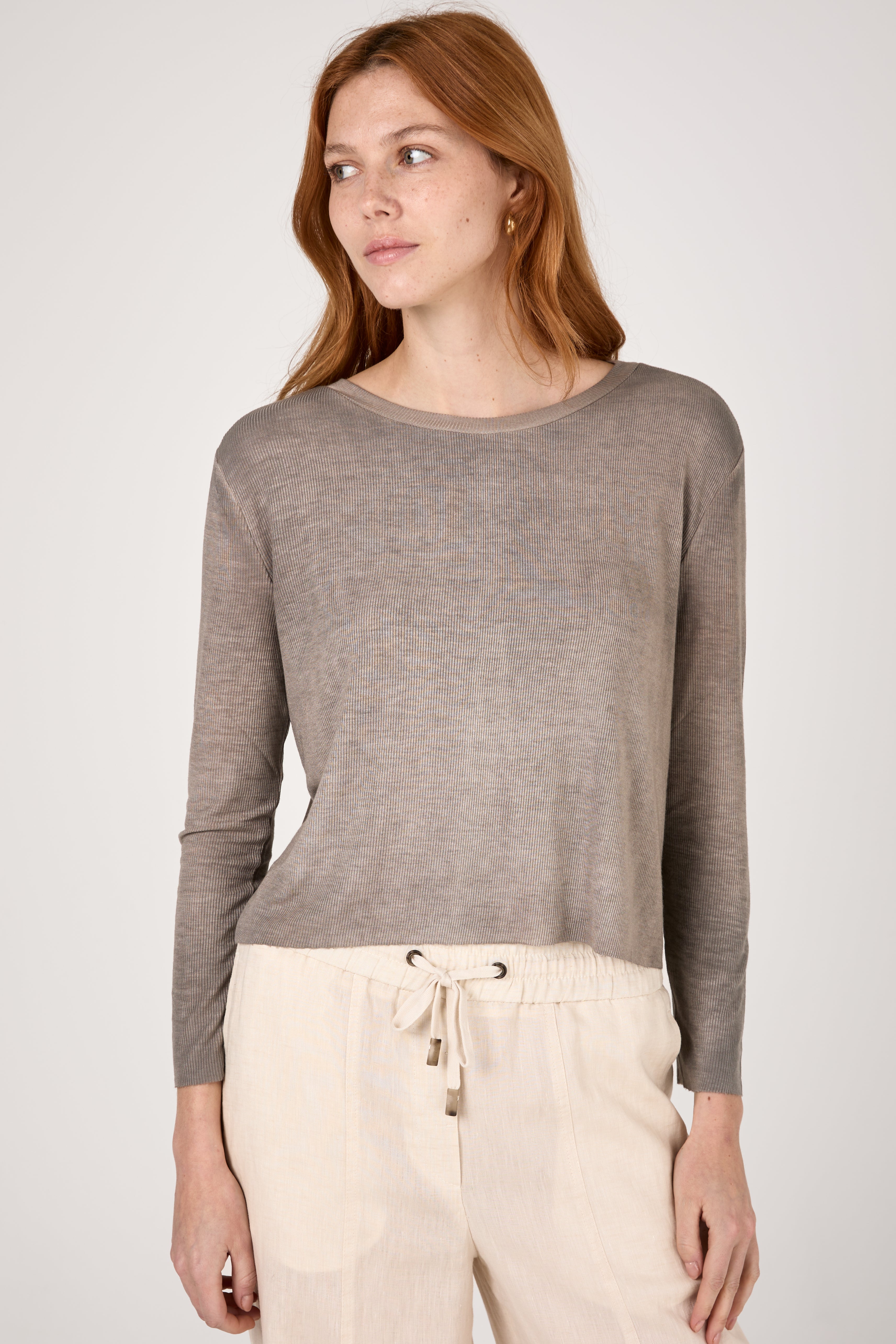 Ribbed Cropped T-Shirt in Mercurio and Noce Moscata