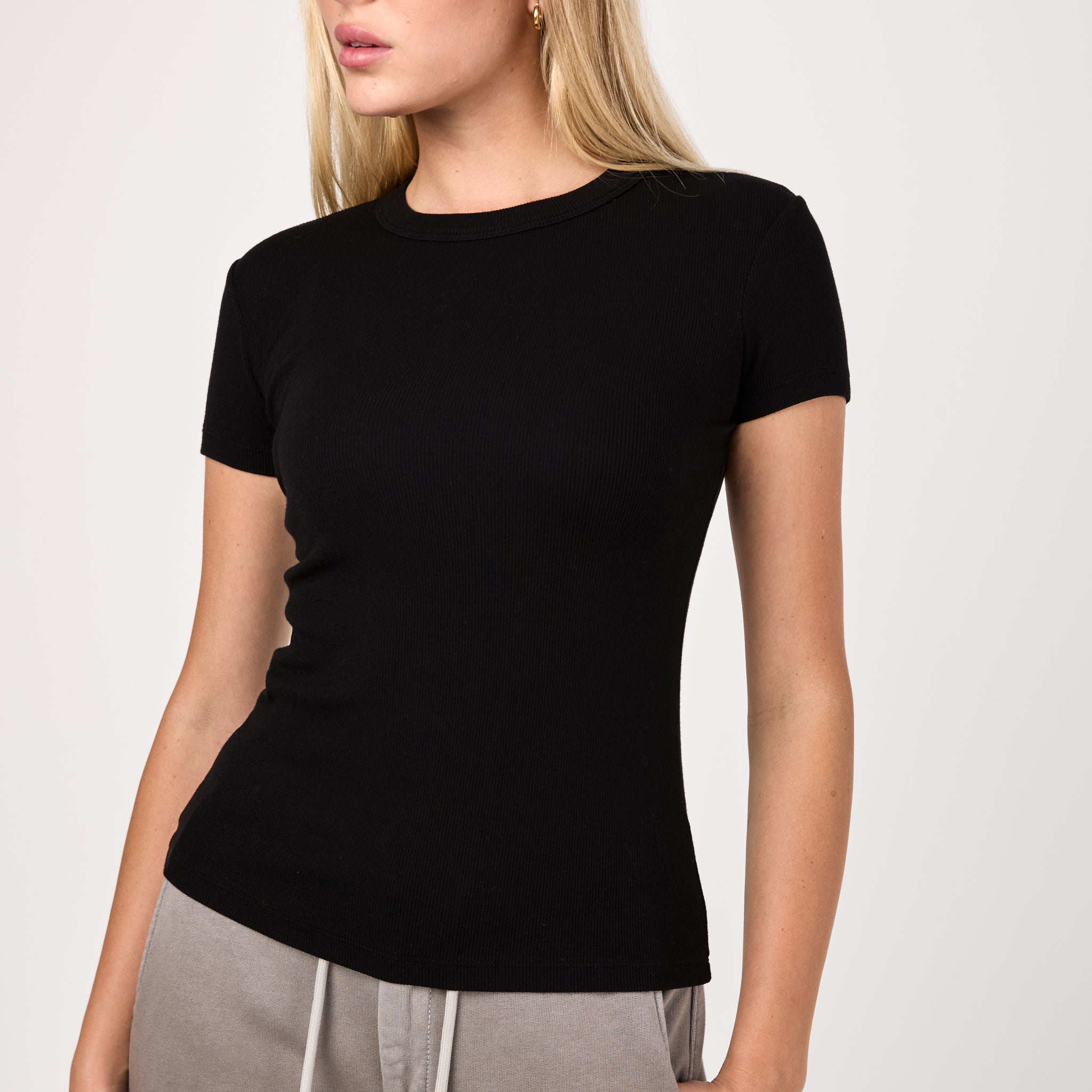 Verona Short Sleeve T-Shirt in Jet Black