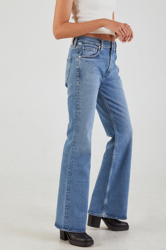 CITIZENS OF HUMANITY Isola Flare 32" Jean in Pegasus