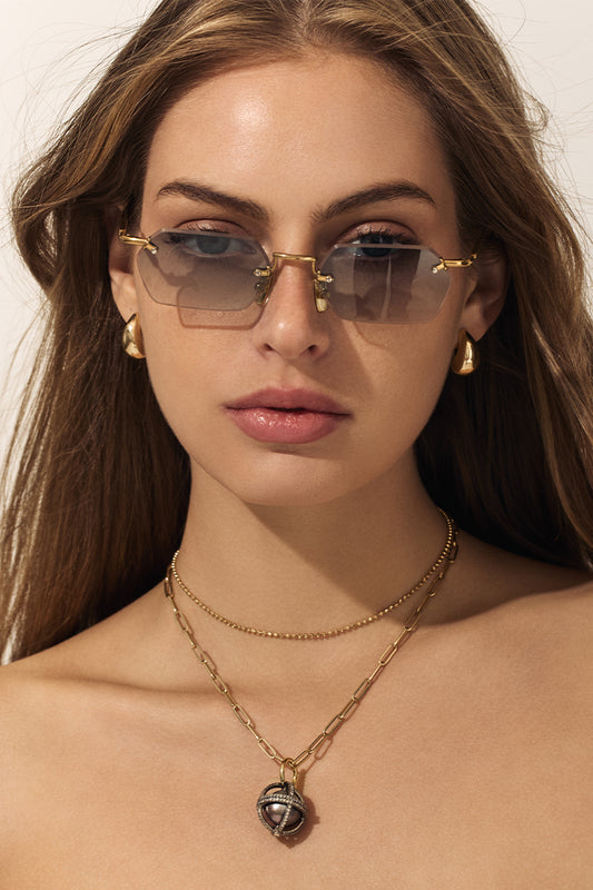 EYEPETIZER Tank Sunglasses in Gold and Gradient Green