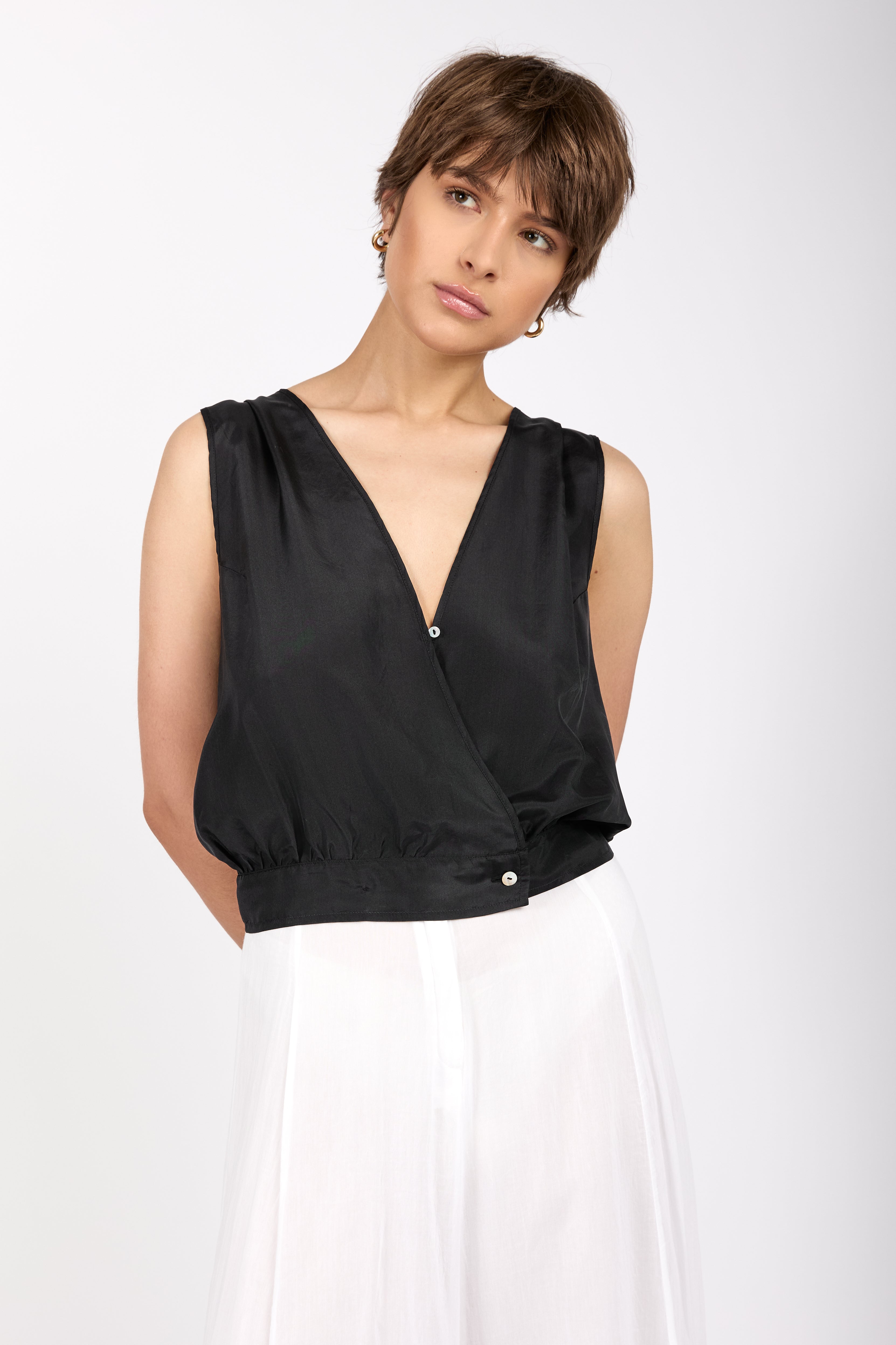 Habotai Silk Wrapover Top in Nero