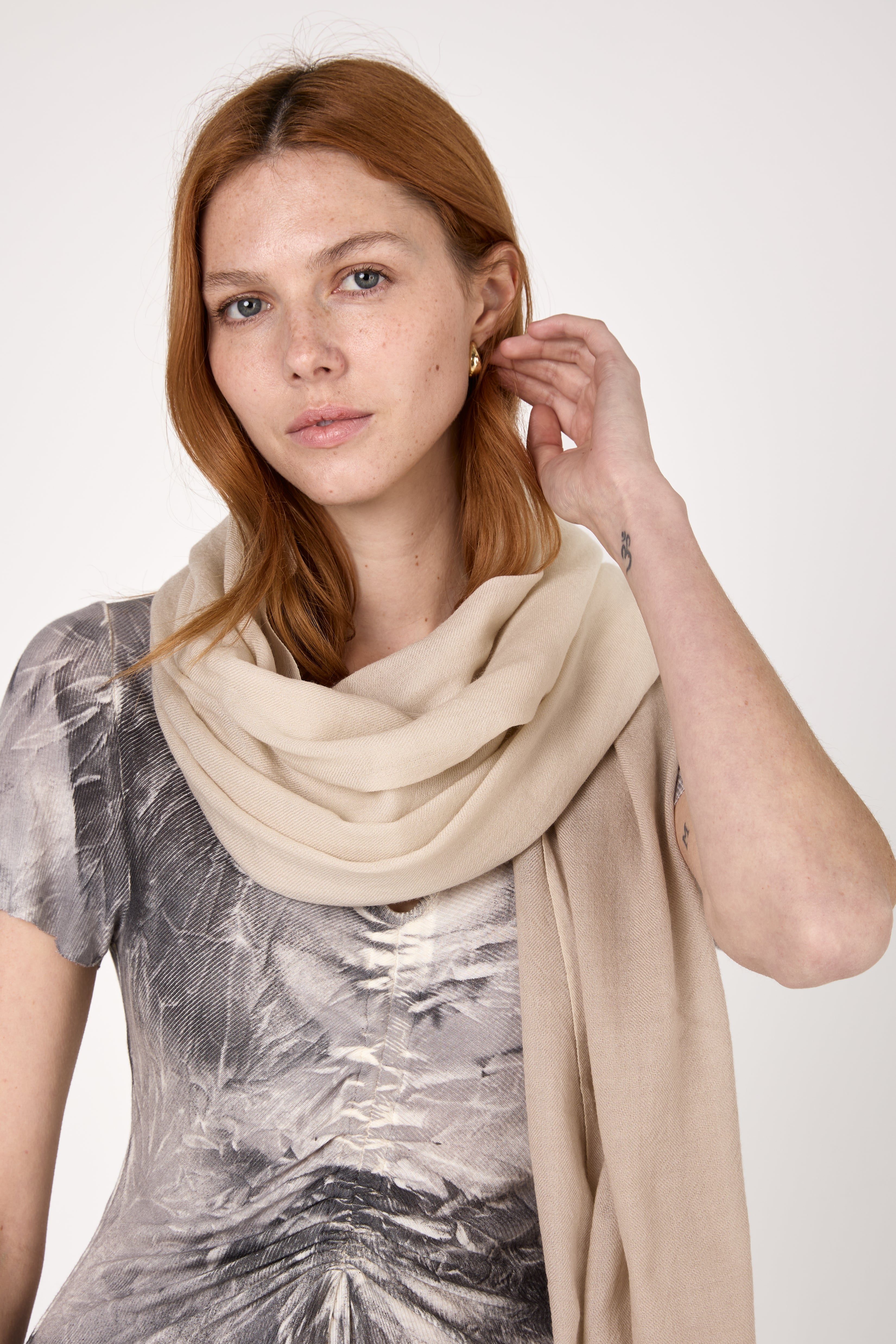 Knit Ombre Scarf in Beige