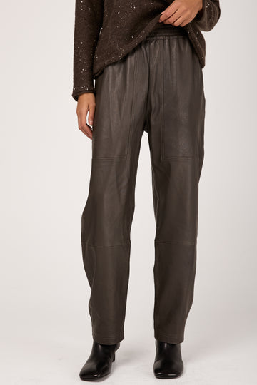 Leather Pant in Mastice
