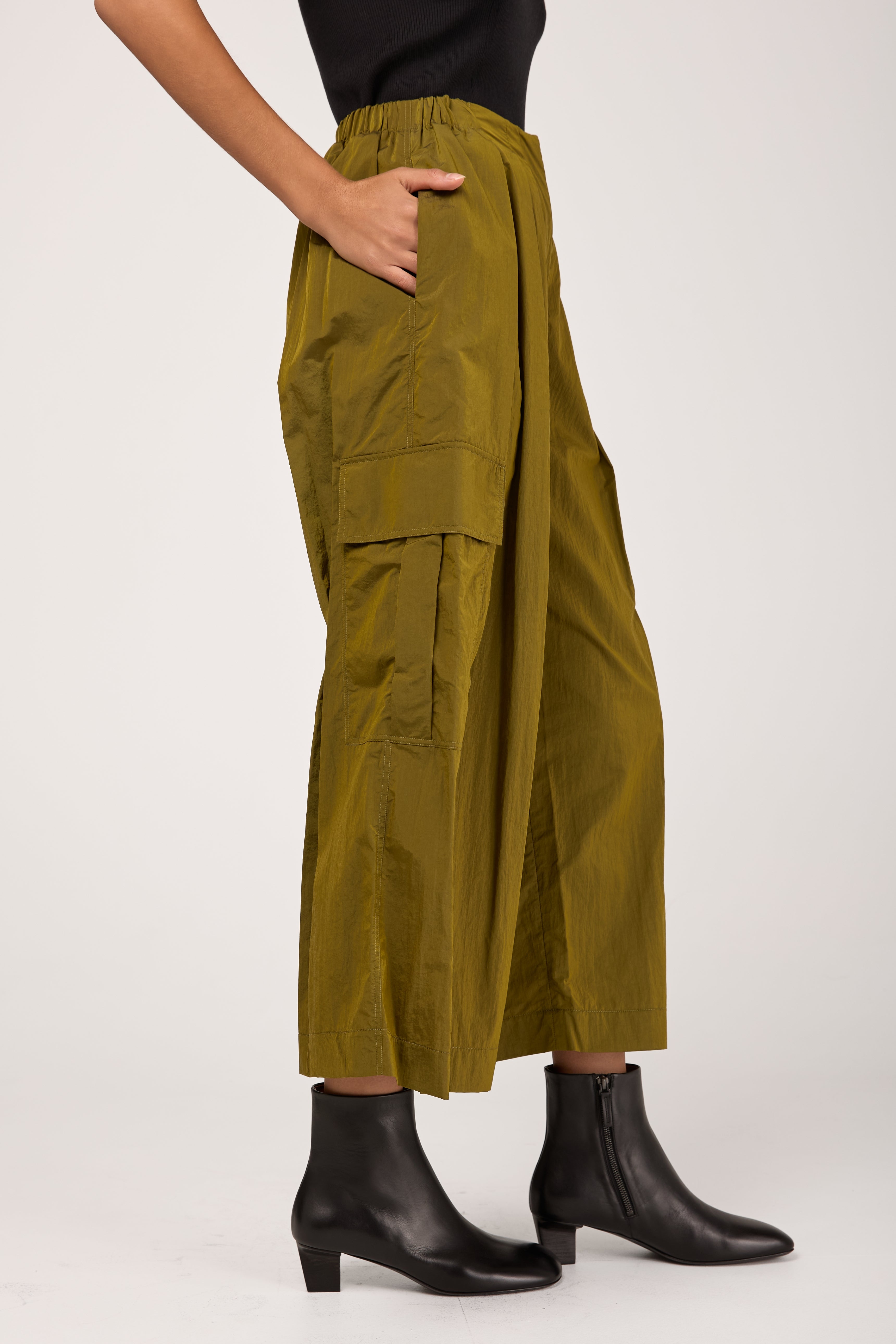 Gentryportofino Cropped Palazzo Trousers | Green | T. Boutique