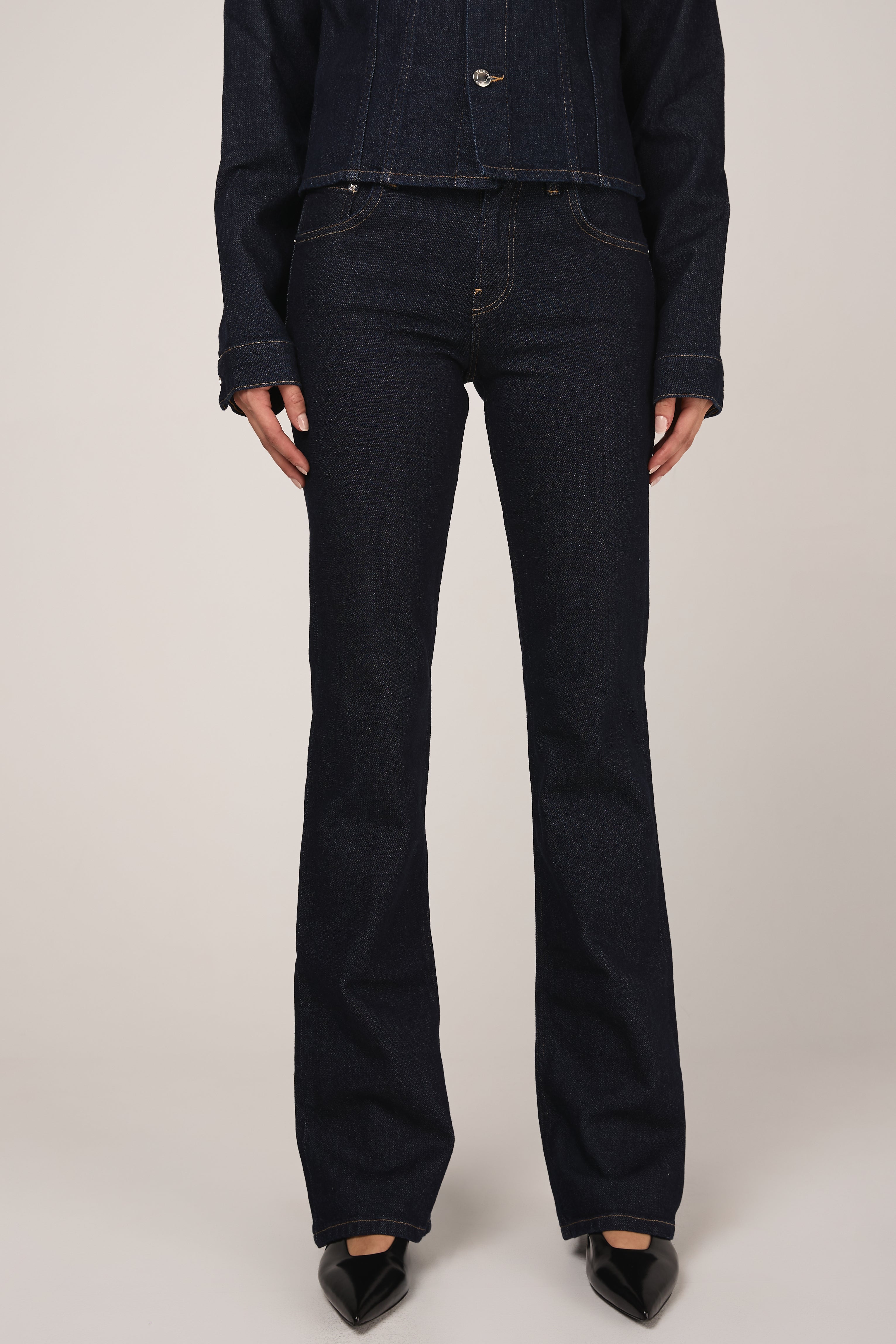 Chewy Flared Jean in Normal Wash