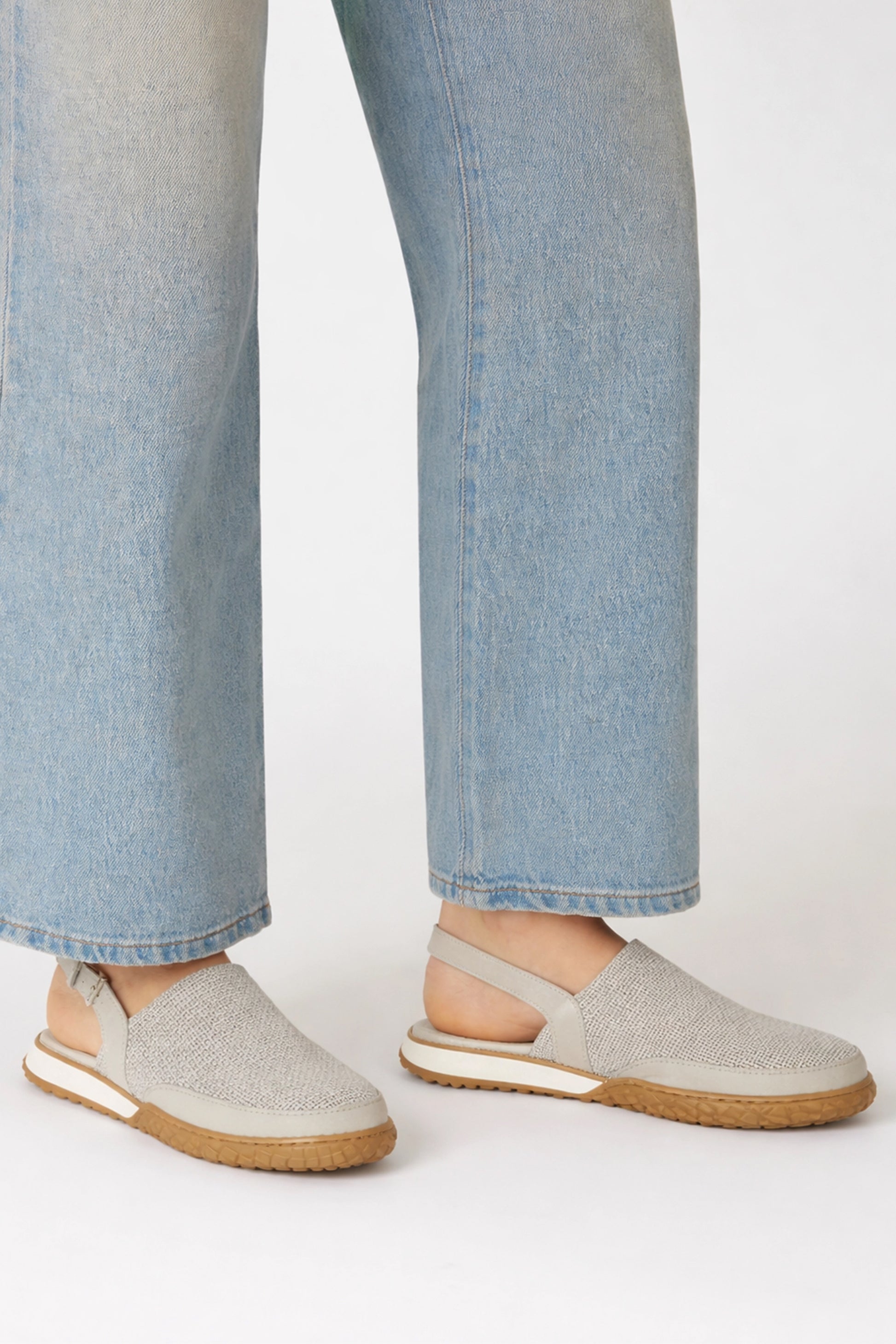 HENRY BEGUELIN Cotton Intreccio Canapa Slingback Sneaker in Polvere