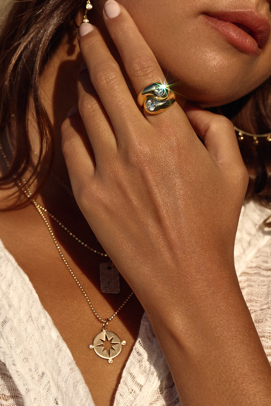 VELINA 2 Carat Diamond Abbraccio Ring in 18k Yellow Gold