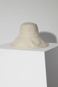 JANESSA LEONÉ Walker Bucket Hat in Off White