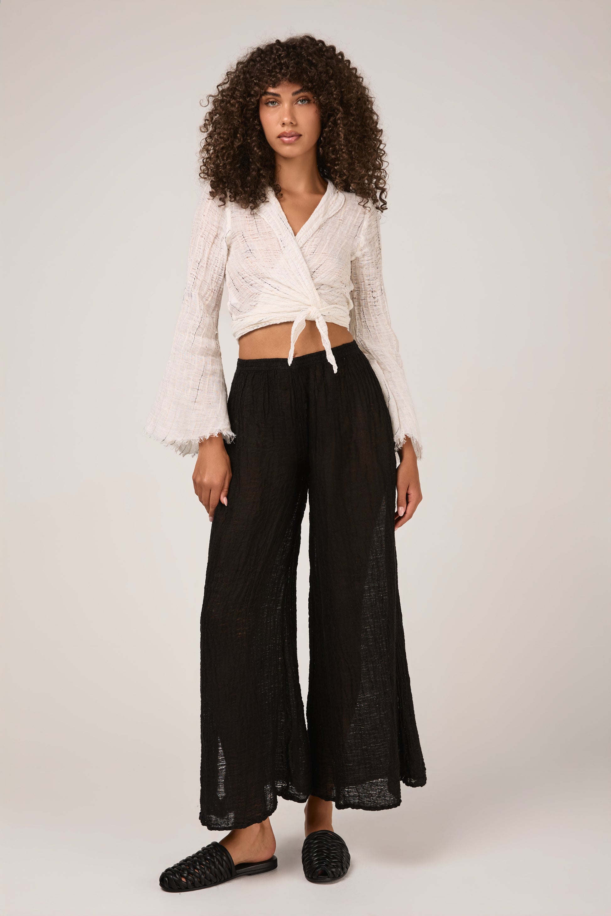 LA BOTTEGA DI BRUNELLA Pantalone Sequoia Garzata Linen Pant in Nero