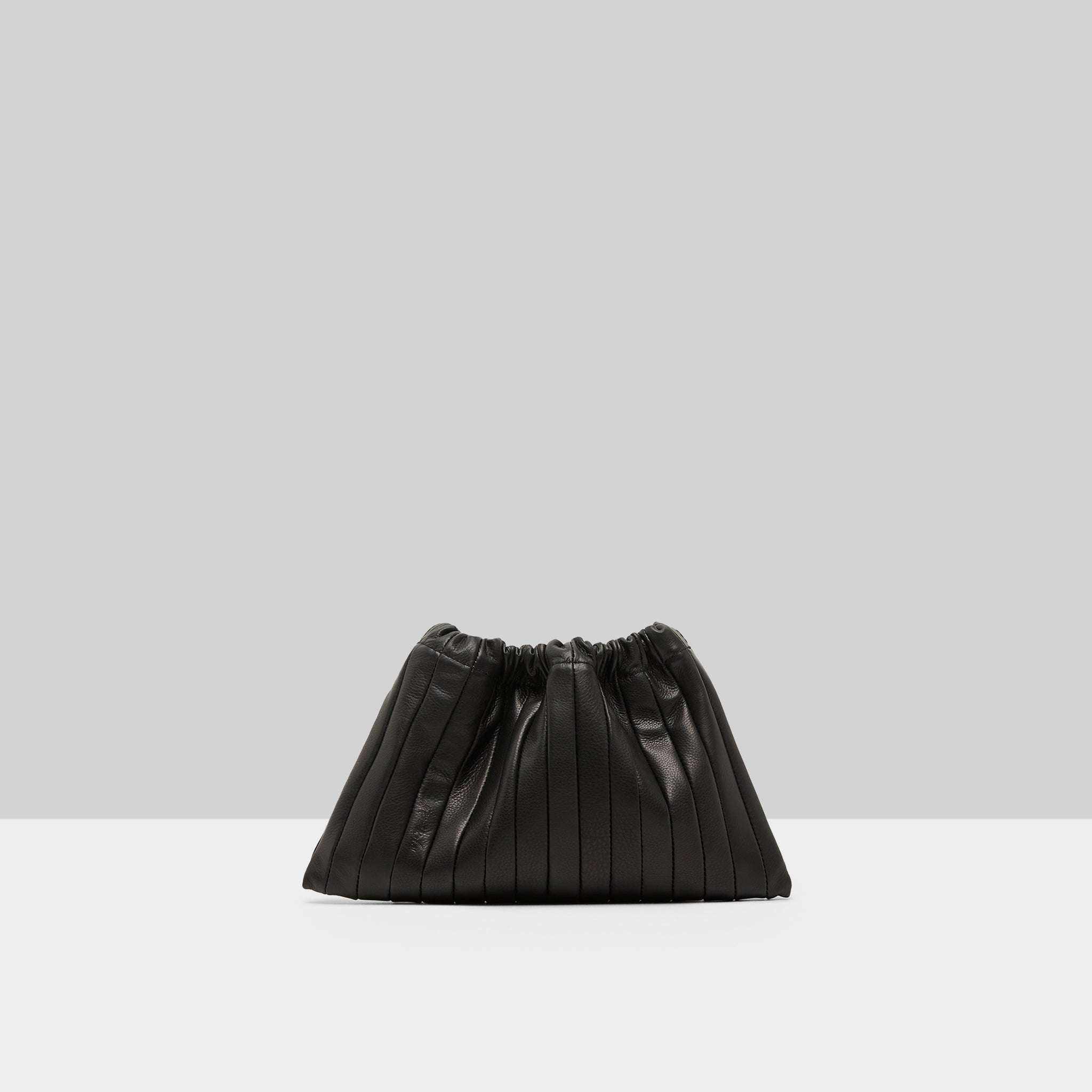 MARSÈLL Arriccio Leather Clutch Bag in Black