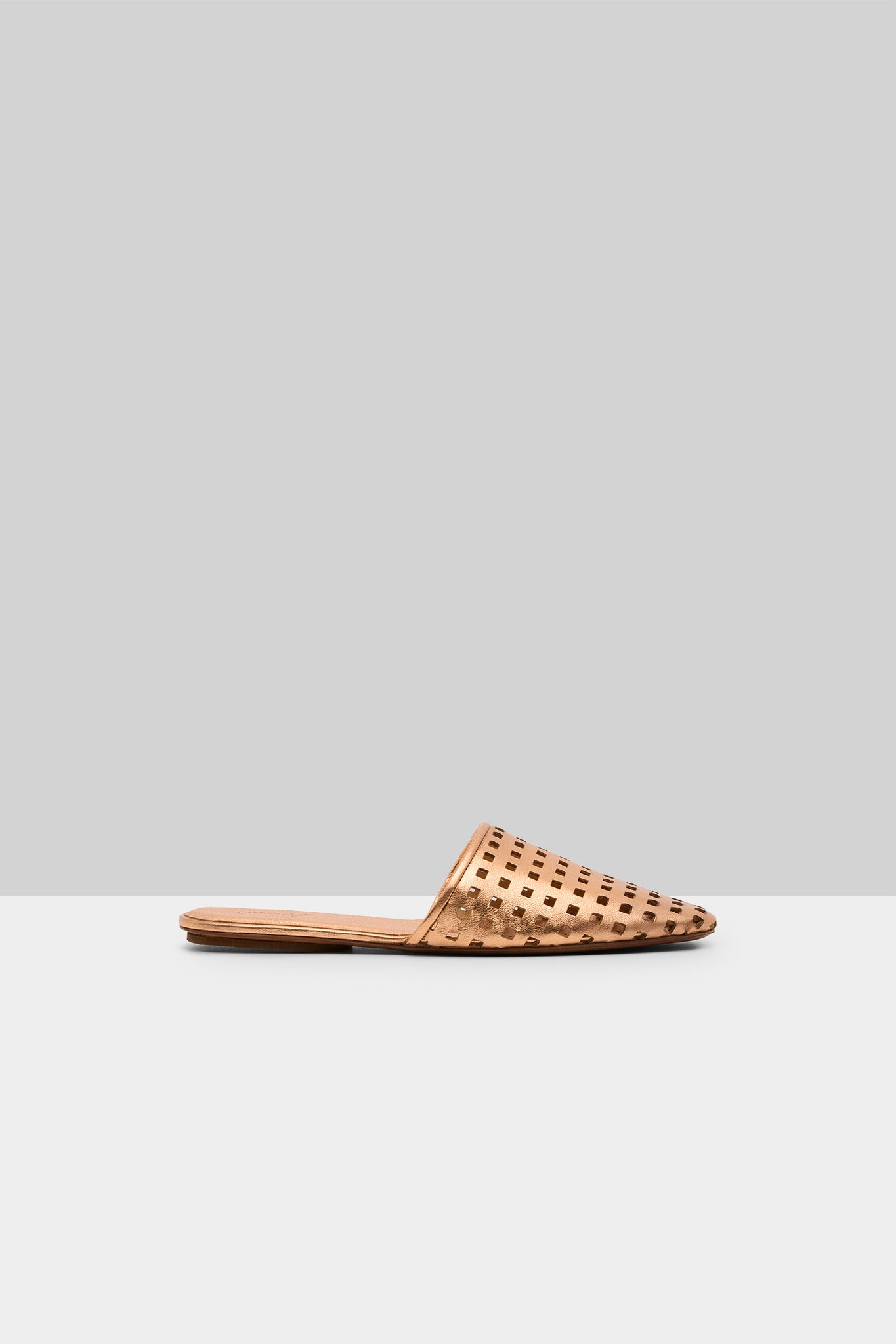 Distesa Forata Leather Mule Sandal in Copper Foil