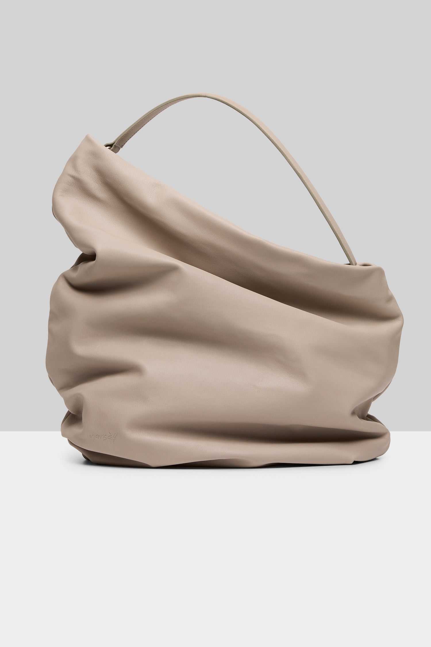 MARSÈLL Fanta Lunga Leather Shoulder Bag in Argilla