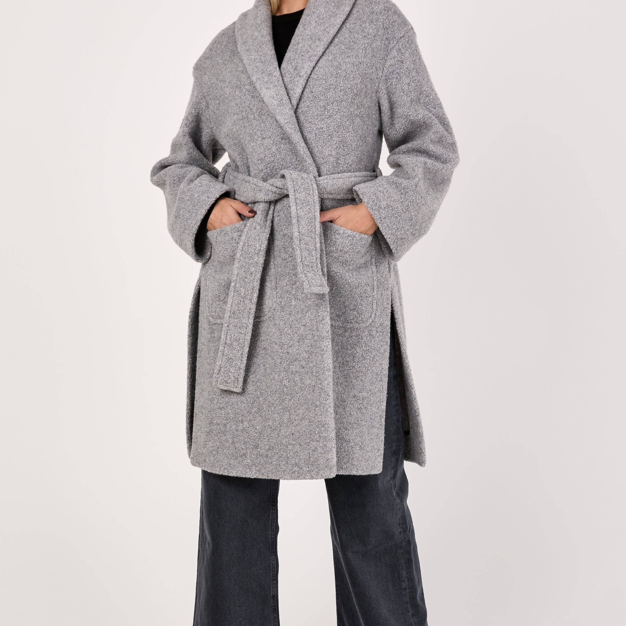 Dafne Wrap Coat in Light Grey