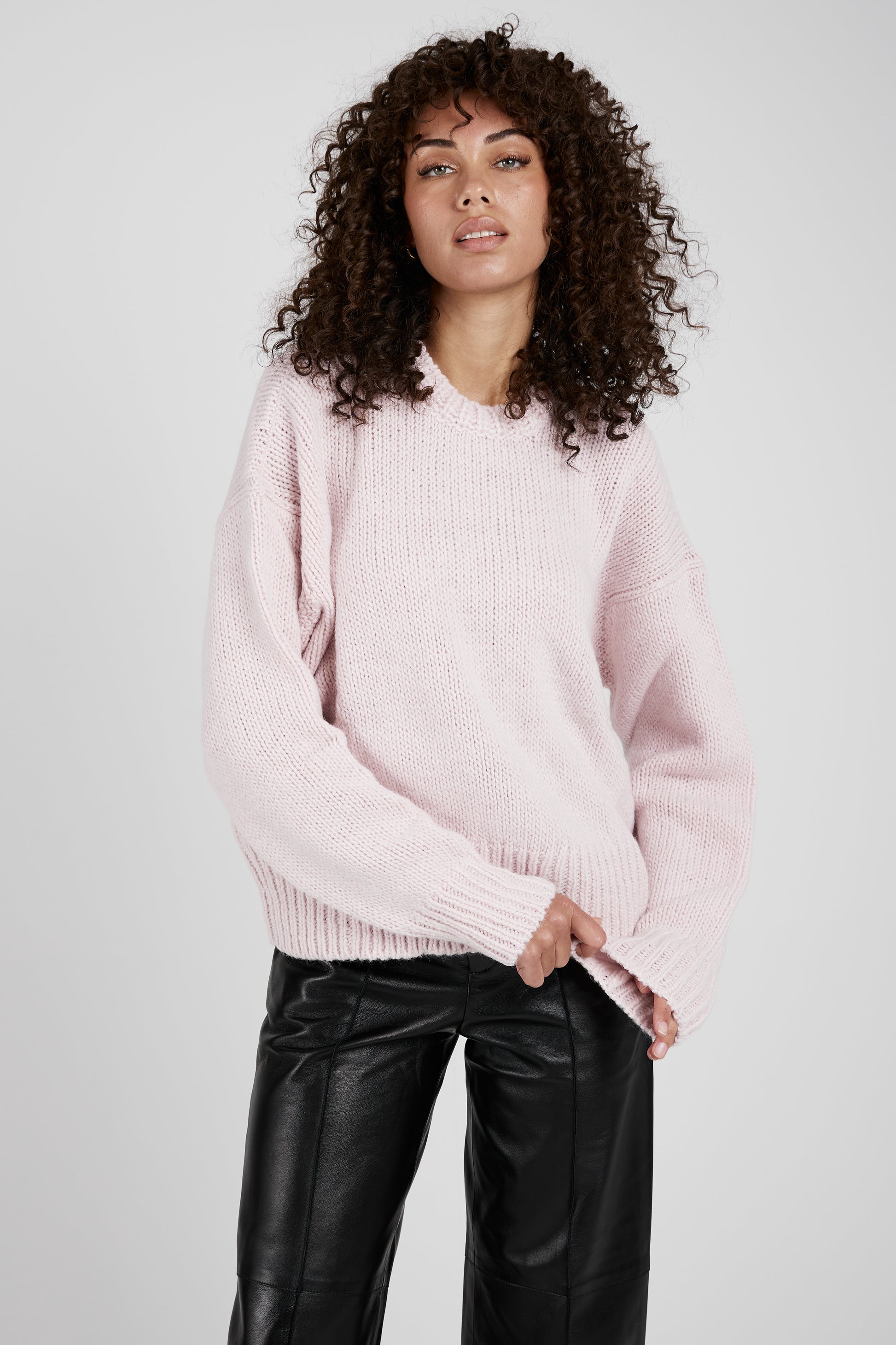 N°21 Round Neck Oversized Sweater in Soft Pink