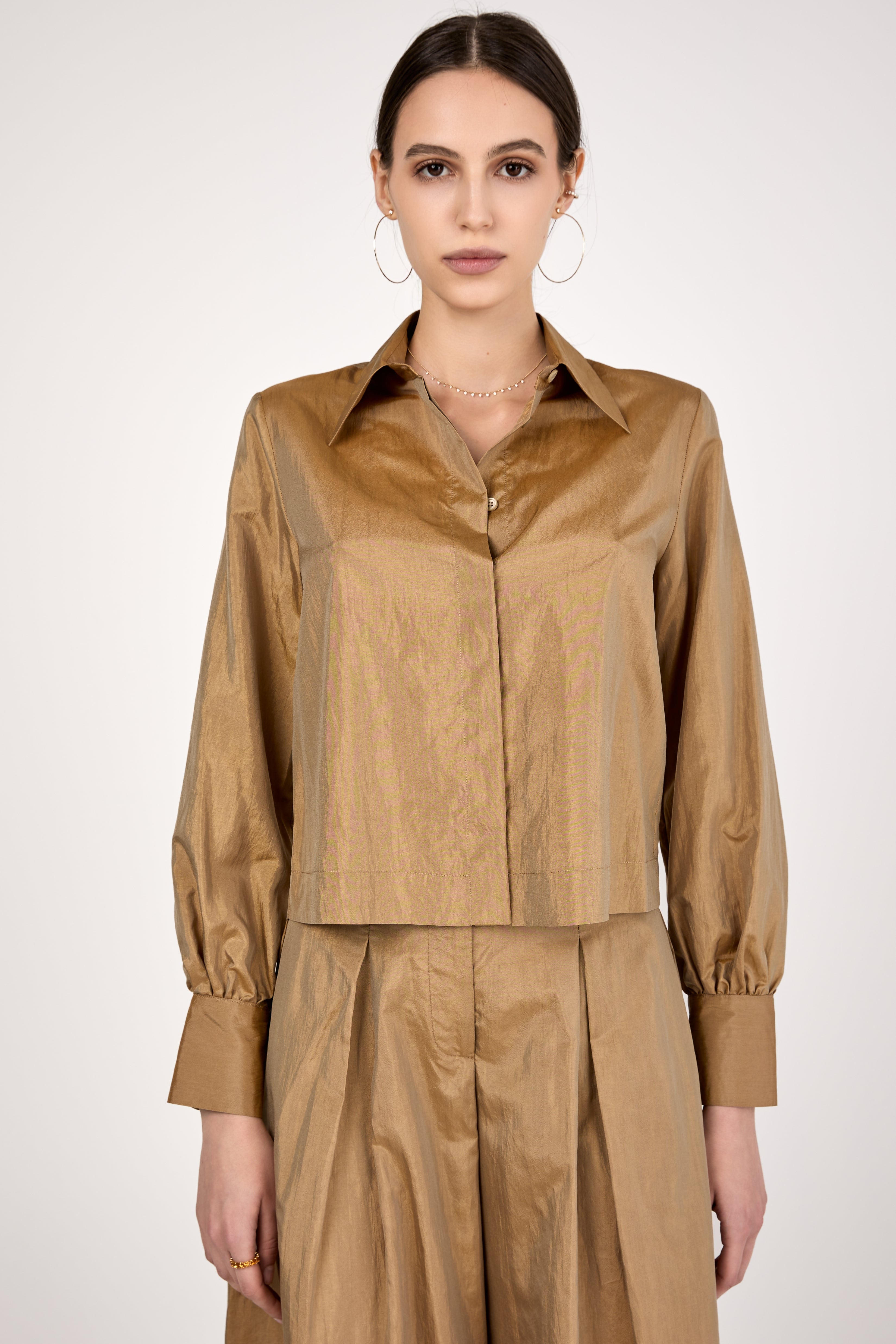 Cropped Shirt in Camel