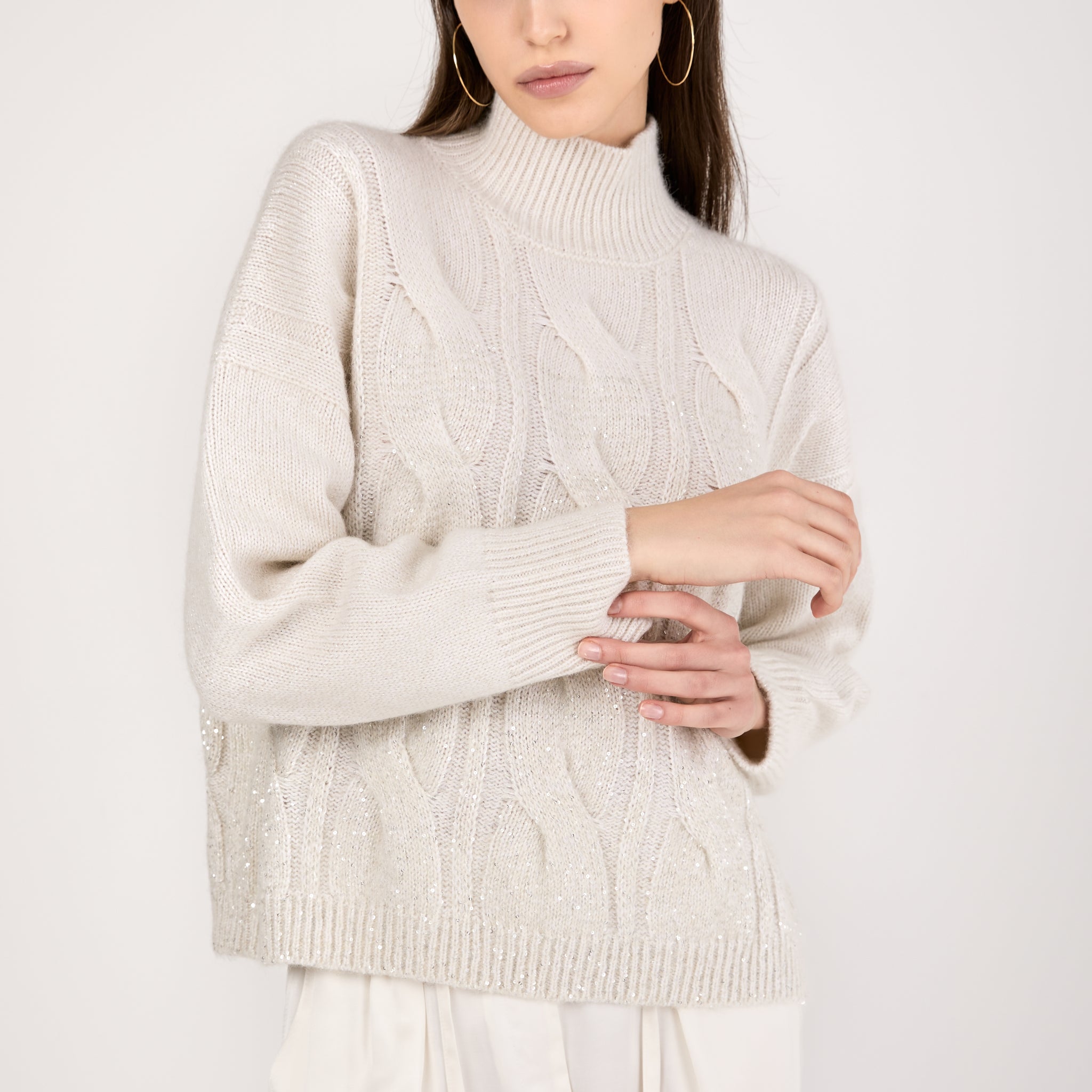 Turtleneck Knitted Sweater with Sequins in Natural White