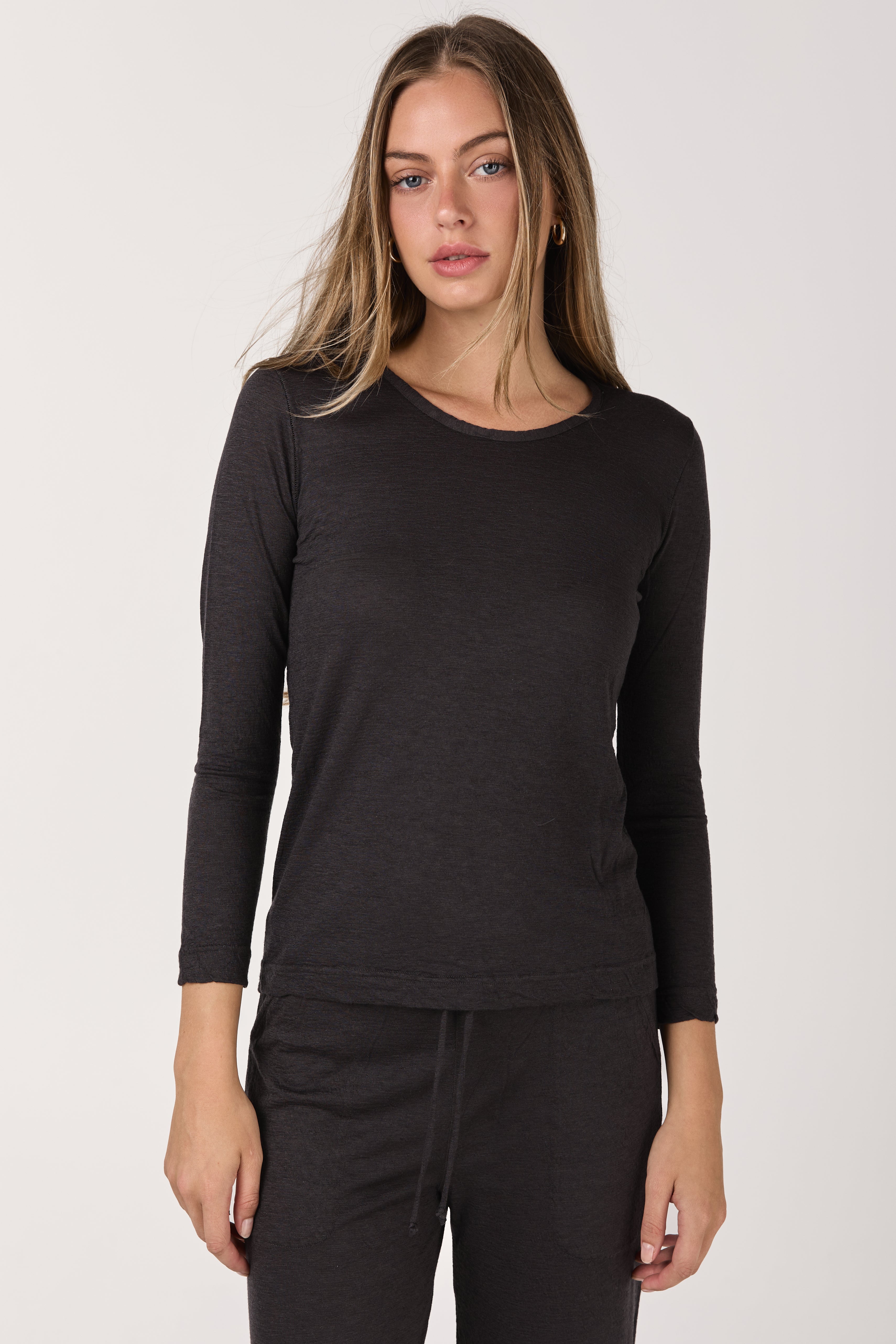 Fine Cool Cashmere Long Sleeve Top in Cafe Grey