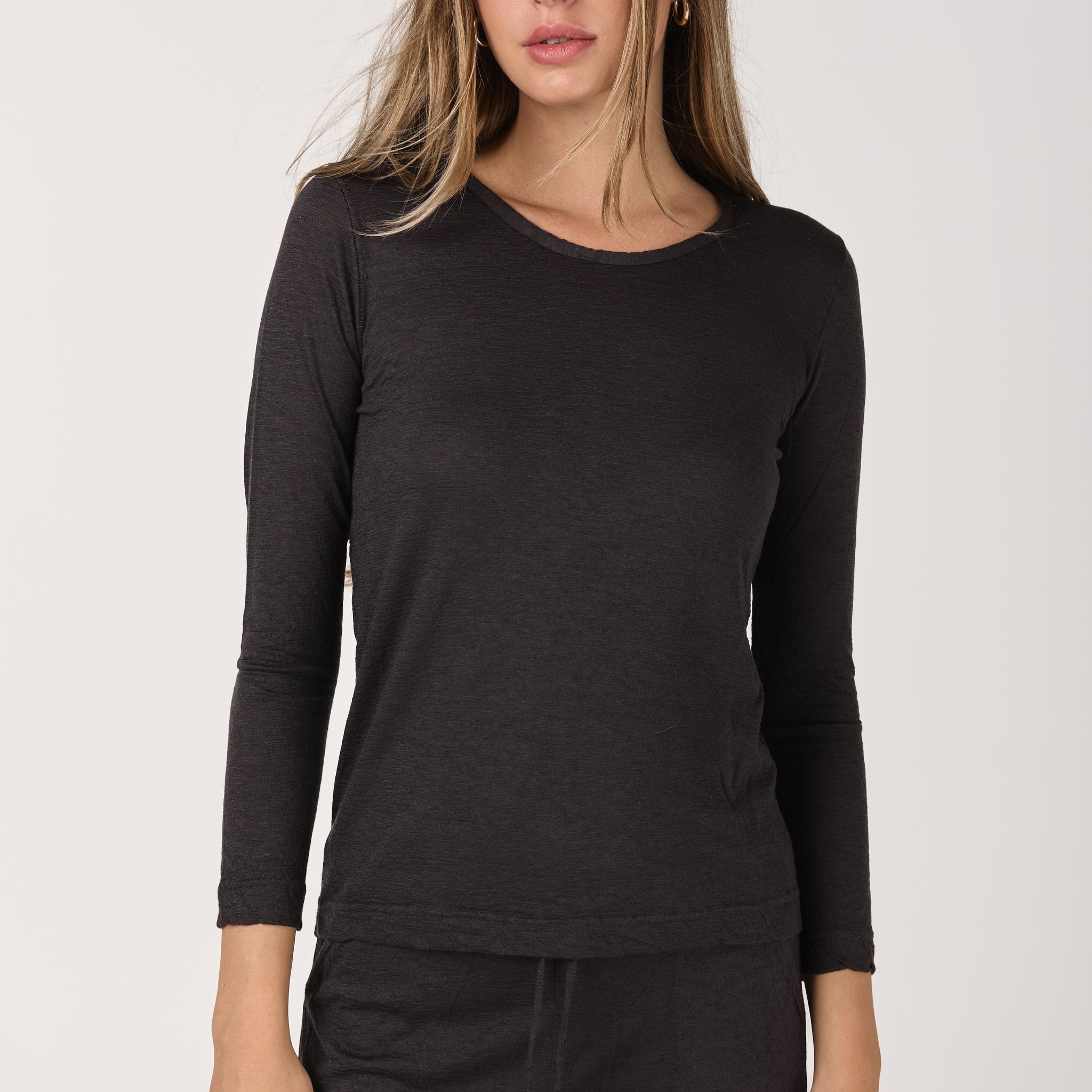 Fine Cool Cashmere Long Sleeve Top in Cafe Grey