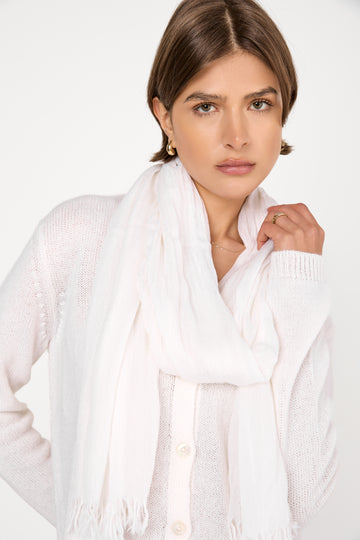 New Open Net Cashmere Scarf in White