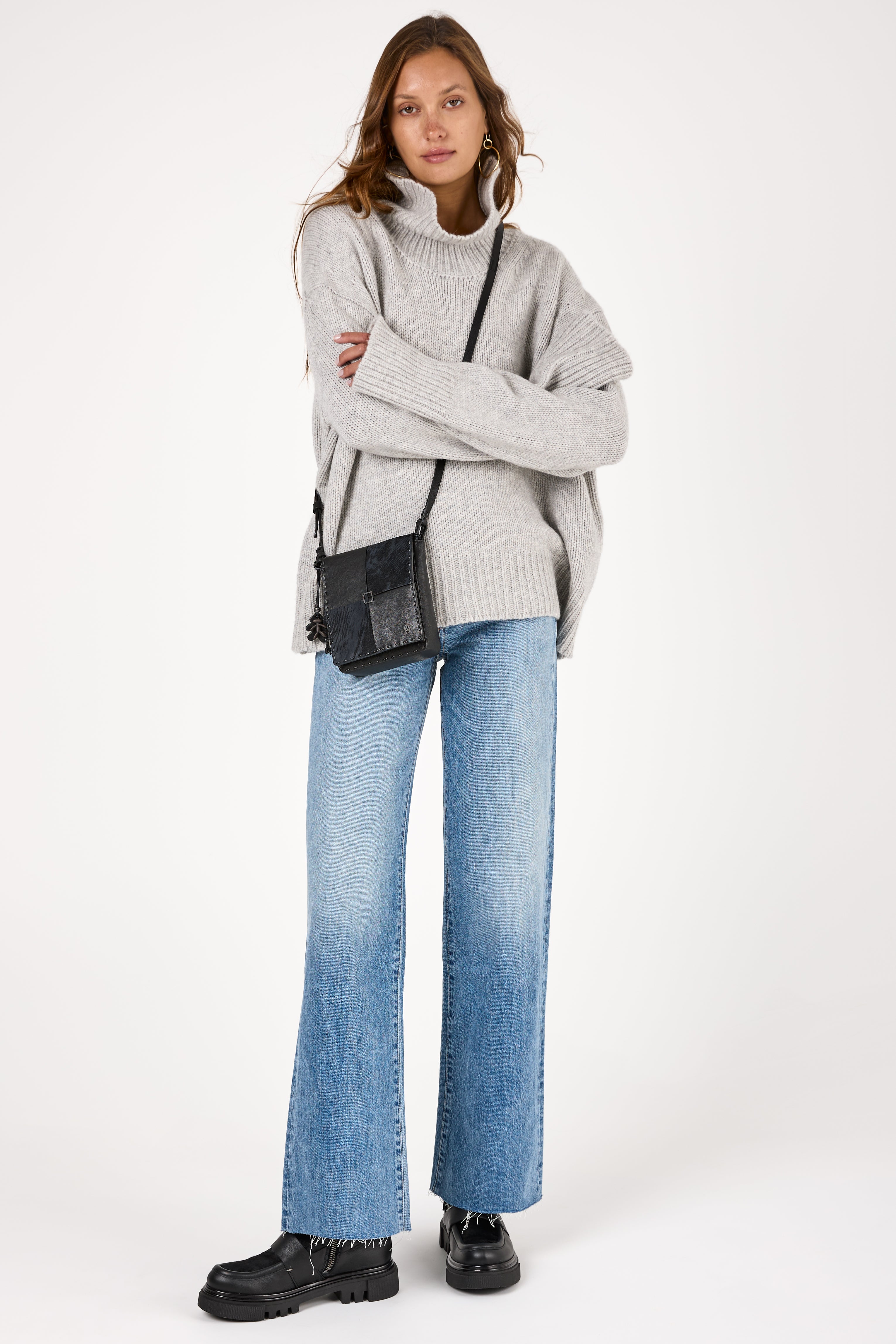 Scarlett Cashmere Mock Neck Sweater in Foggy