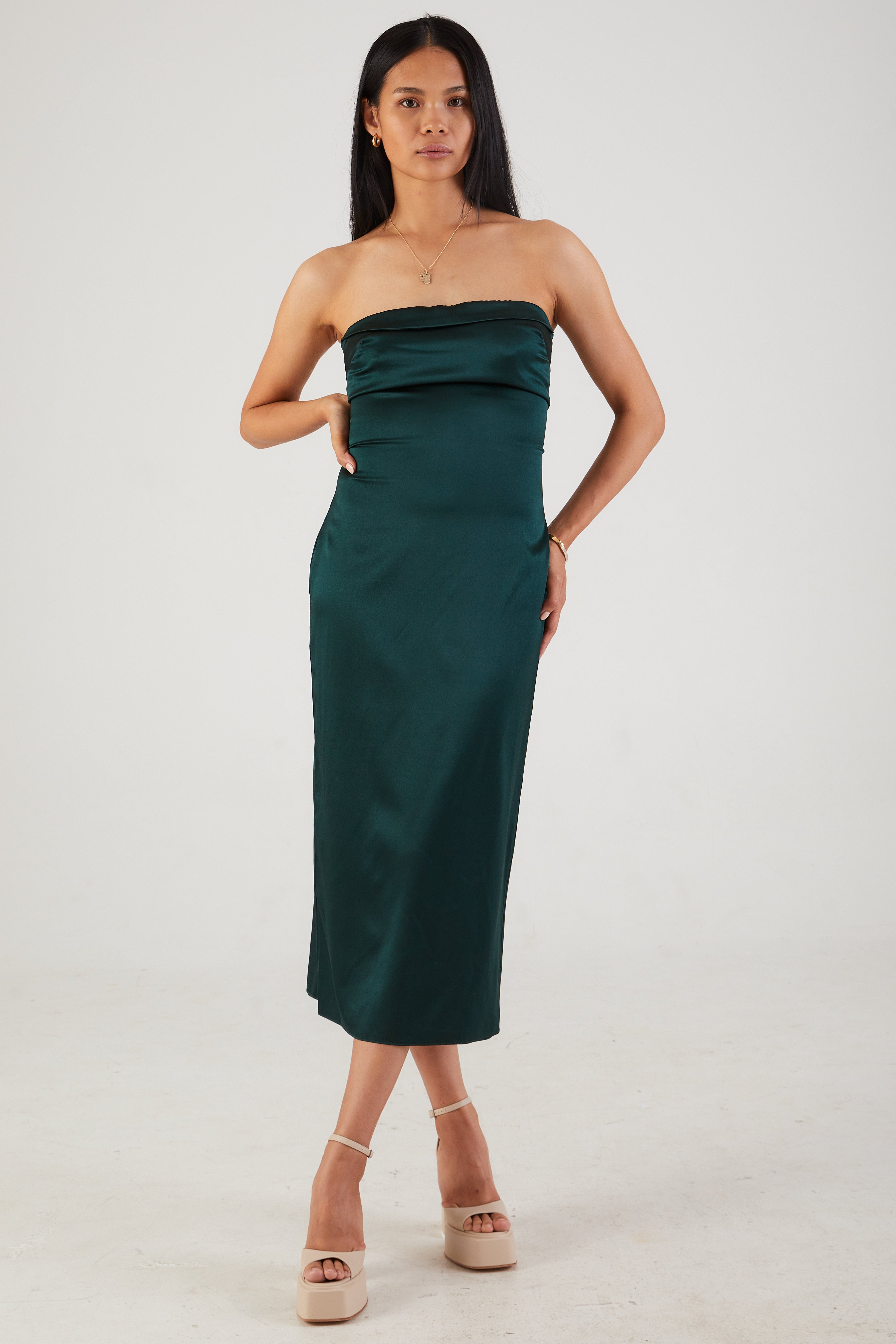 forest green women's dress Petal and Pup Savannah Maxi 24 Hips Green Dresses | Forest, Satin